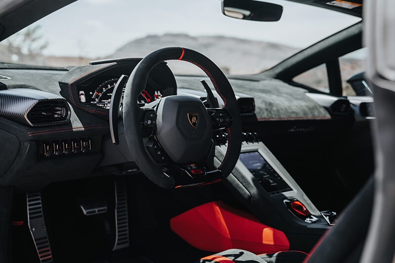 Royalty Exotic Cars,  lamborghini,  huracan,  sto,  huracan sto,  lamborghini huracan,  lamborghini huracan sto,  tai nan,  xe cho thue,  thue xe,  sieu xe,  ferrrari,  aston martin,  bugatti,  Grigio Titans,  mclaren,  aventador,  urus anh 14