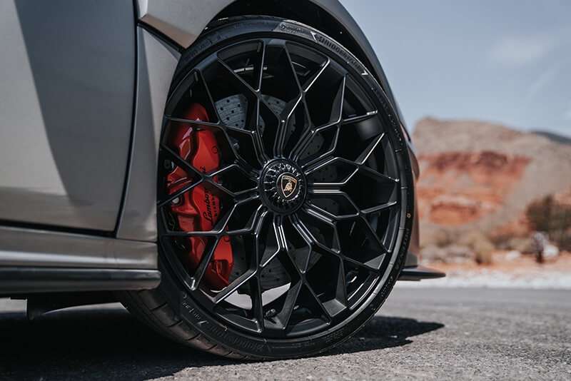 Royalty Exotic Cars,  lamborghini,  huracan,  sto,  huracan sto,  lamborghini huracan,  lamborghini huracan sto,  tai nan,  xe cho thue,  thue xe,  sieu xe,  ferrrari,  aston martin,  bugatti,  Grigio Titans,  mclaren,  aventador,  urus anh 17