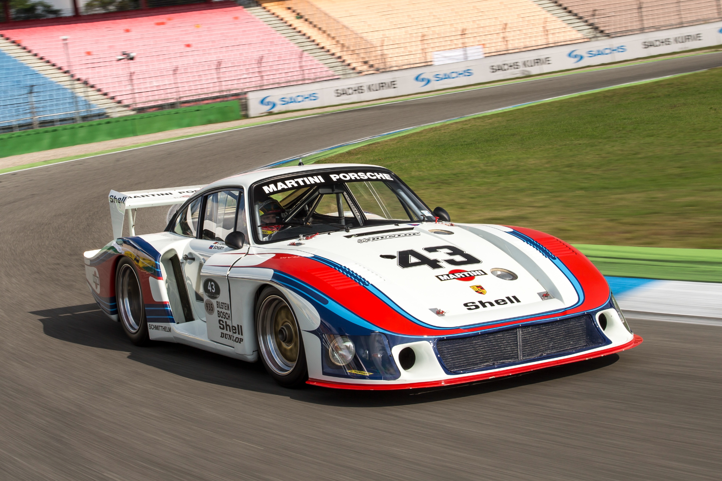 sieu xe,  ferrari,  fxx,  fxx-k,  fxx-k evo,  599xx,  599xx evo,  pagani,  huayra,  huayra r,  aston martin,  valkyrie,  valkyrie amr pro,  lamborghini,  essenza scv12,  scv12,  mclaren,  senna,  senna gtr,  bugatti,  bolide,  porsche anh 18