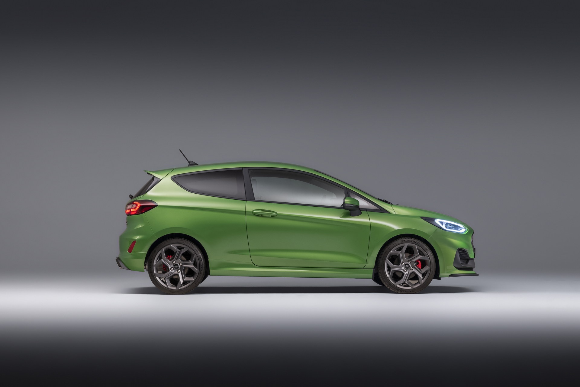 Ford Fiesta ra mắt phiên bản 2022 ảnh 17 Ford Fiesta ra mat phien ban 2022 anh 17