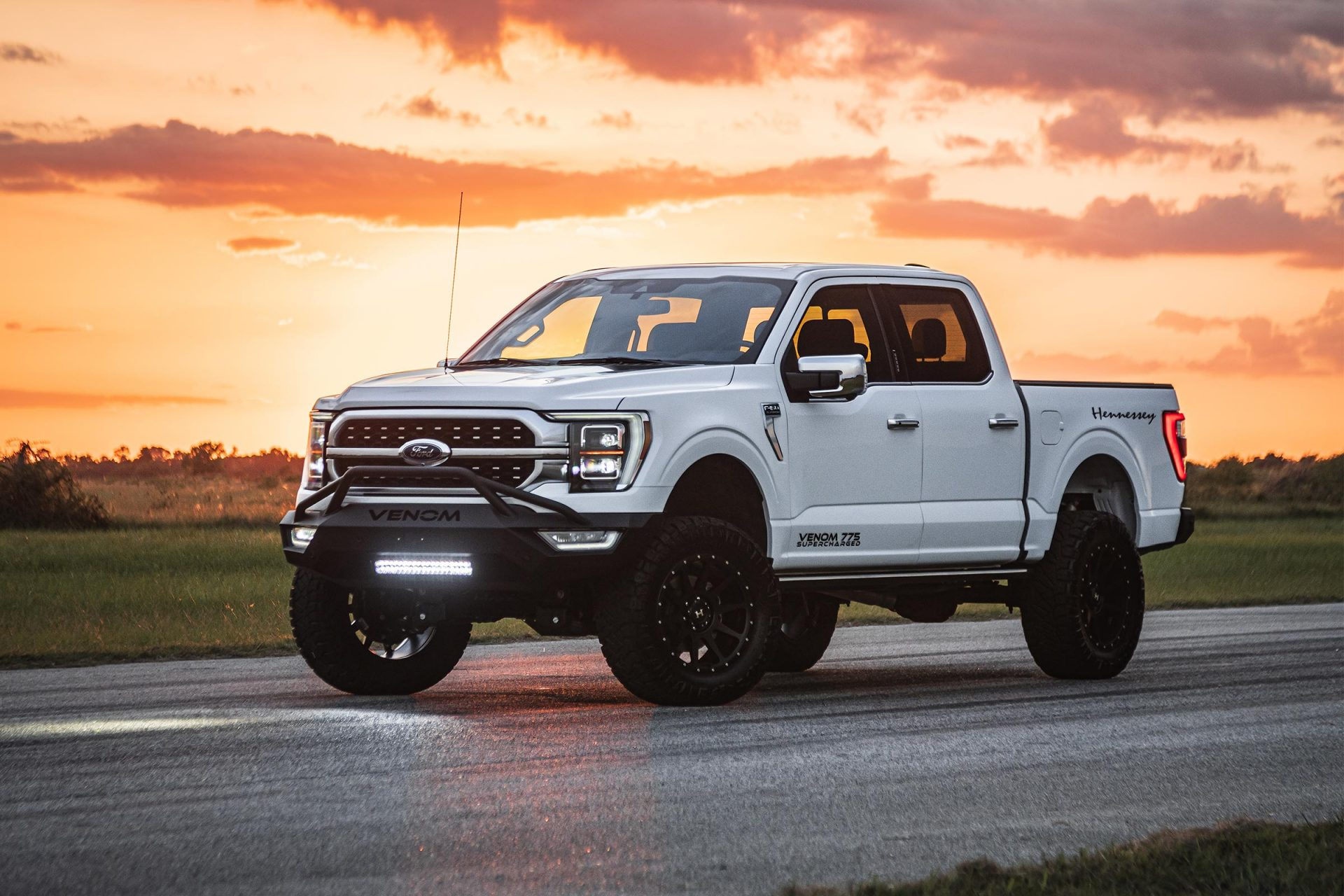 bán tải Ford F-150 ảnh 1 ban tai Ford F-150 anh 1