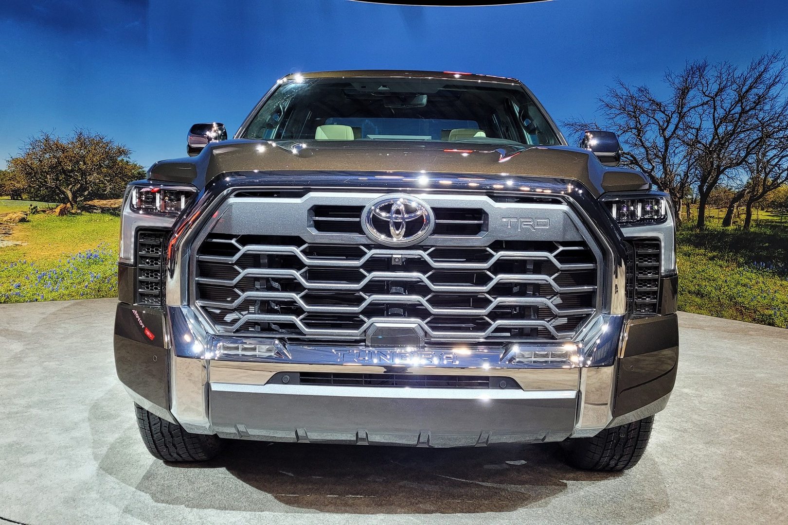 Toyota Tundra 2022 ảnh 15 Toyota Tundra 2022 anh 15