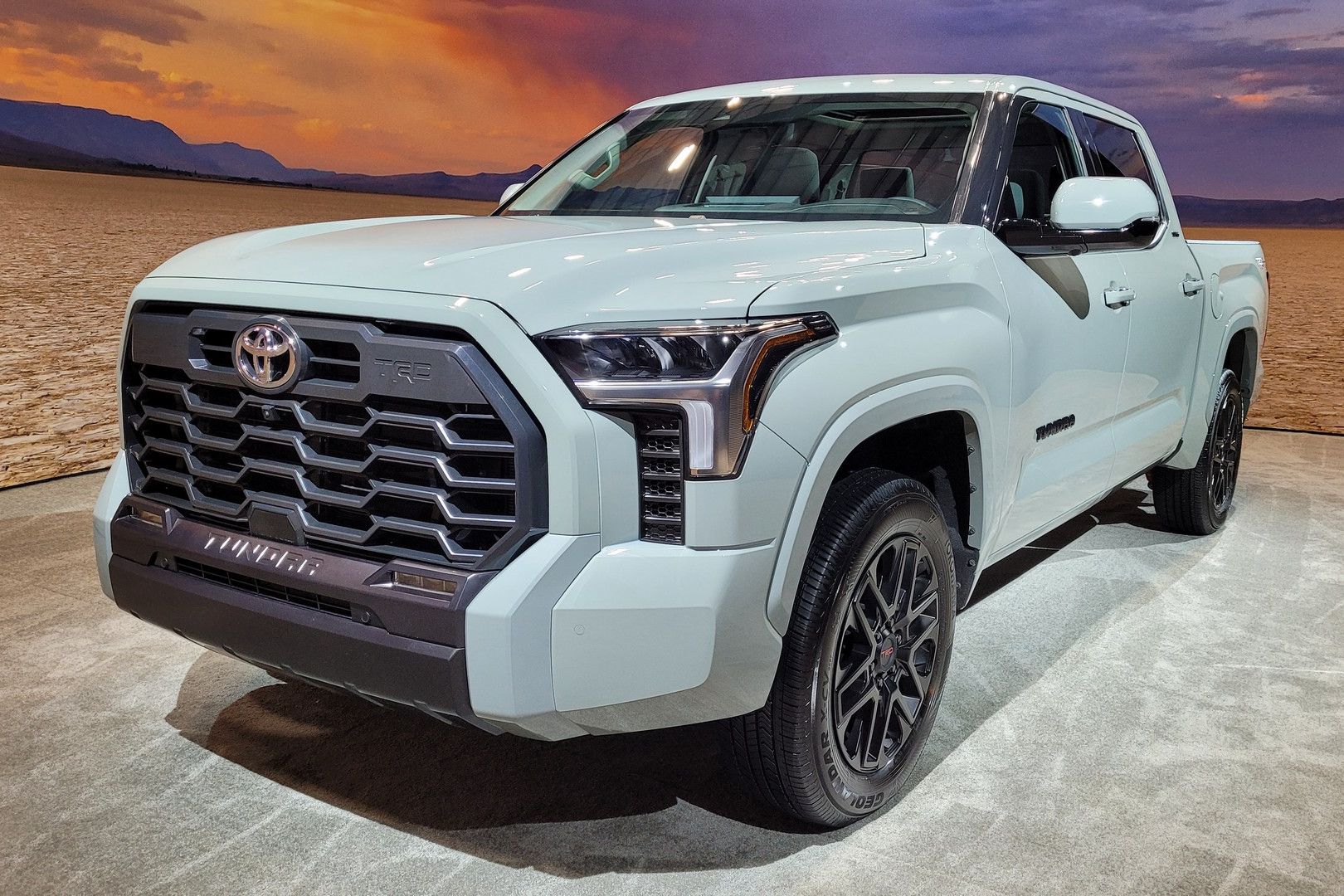 Toyota Tundra 2022 ảnh 26 Toyota Tundra 2022 anh 26