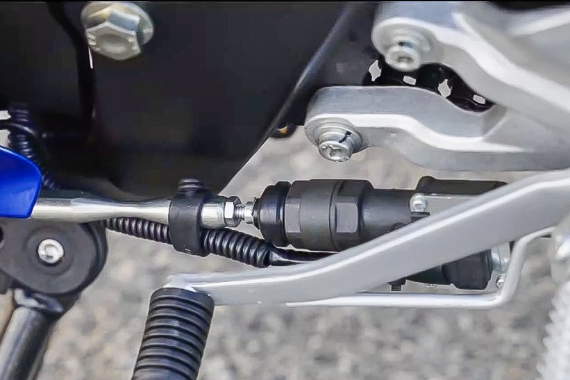 Gia YZF-R15 Viet Nam anh 3