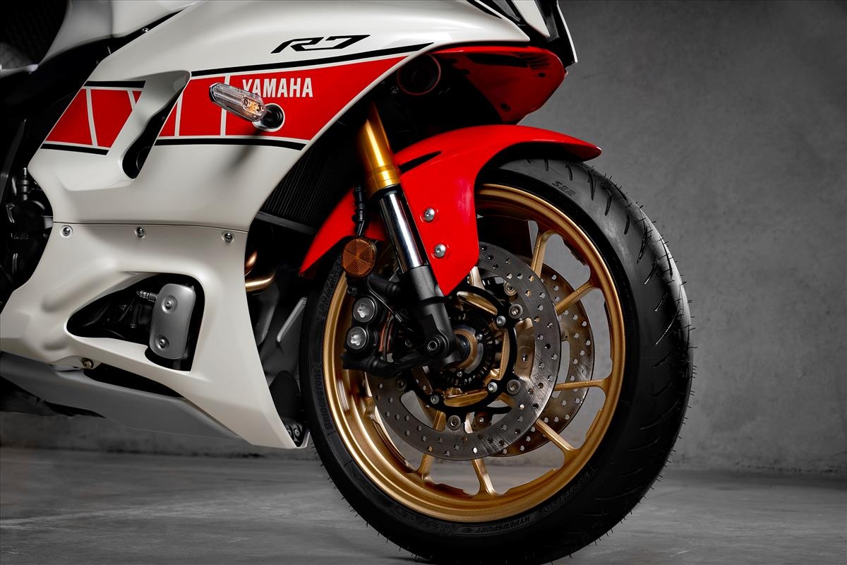 phien ban dac biet anh 15