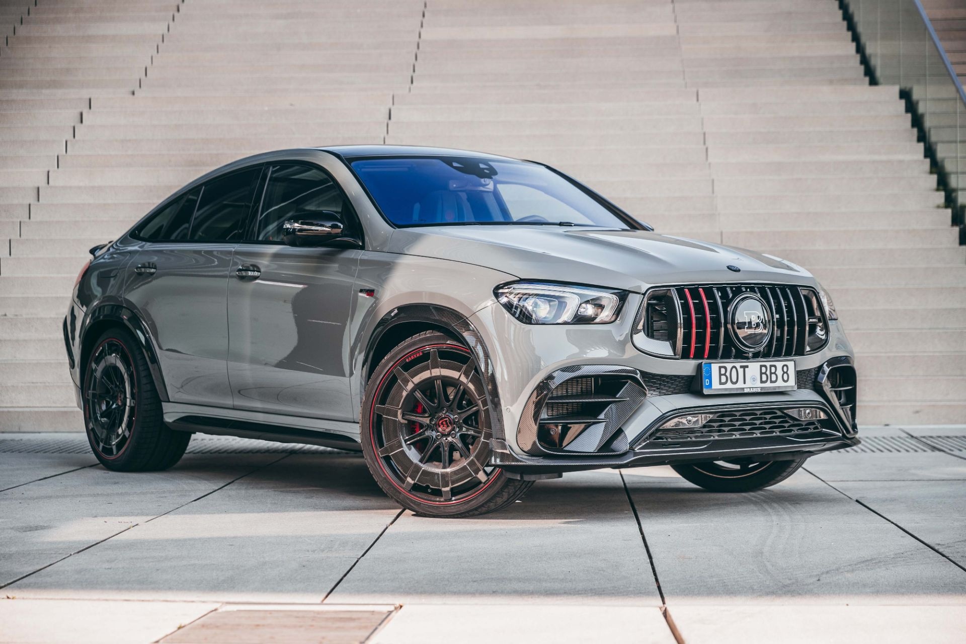 SUV nhanh nhất thế giới ảnh 1 SUV nhanh nhat the gioi anh 1