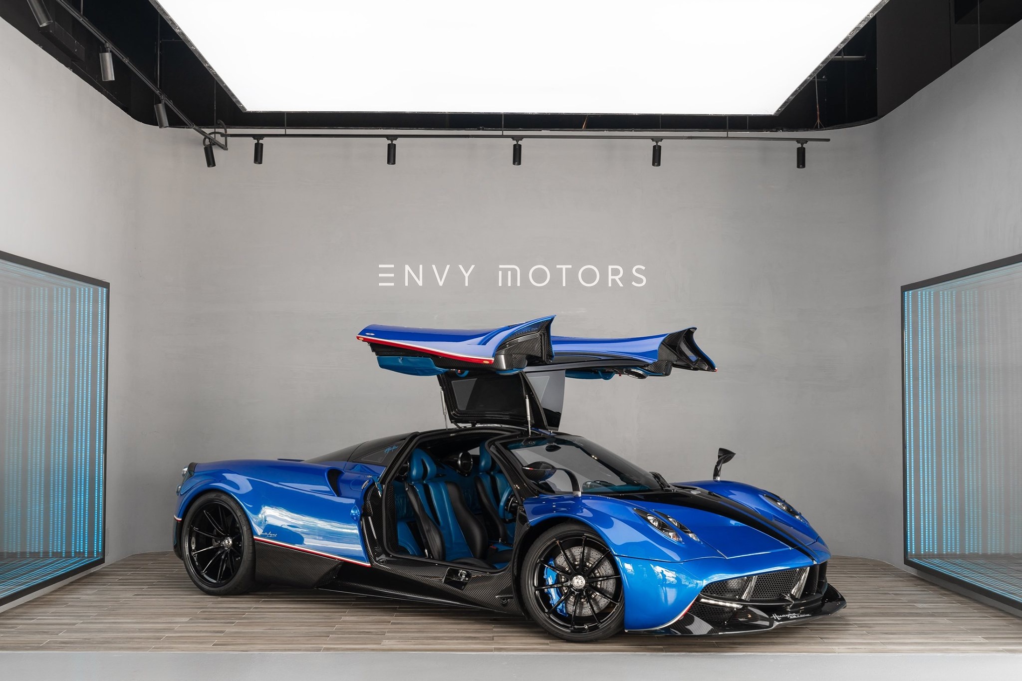 Siêu xe Pagani Huayra ảnh 5 Sieu xe Pagani Huayra anh 5