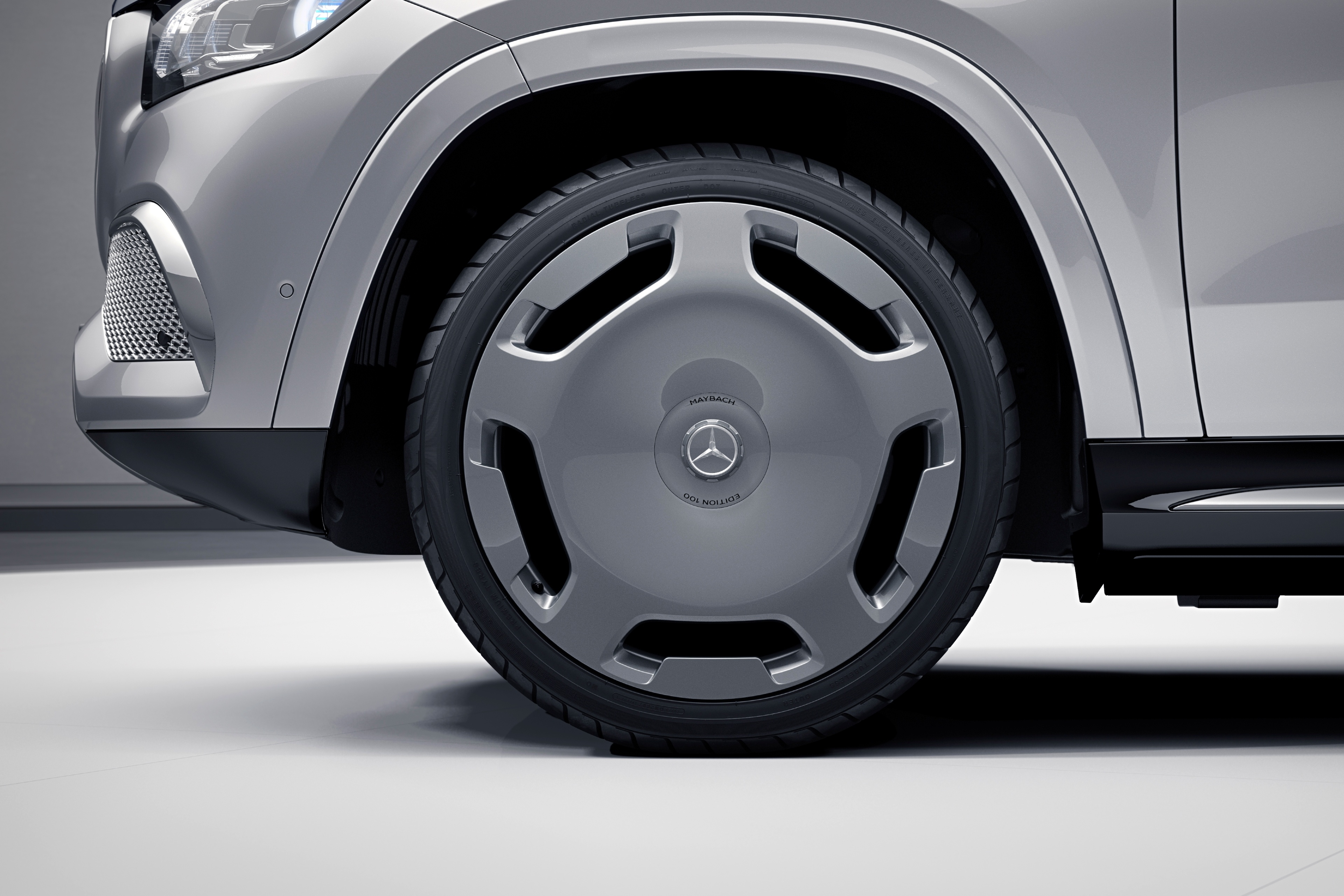 Mercedes-Maybach S 680 anh 5