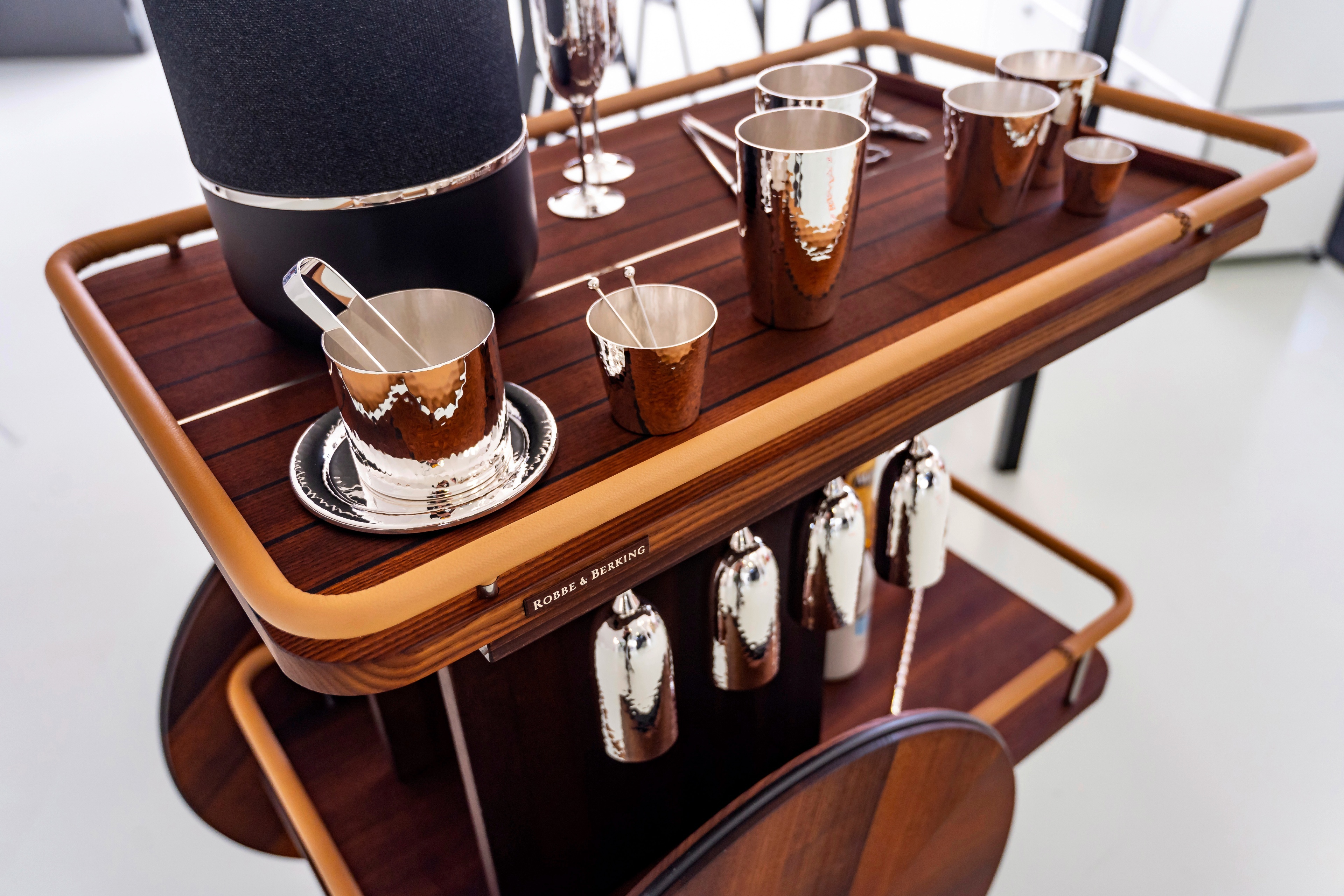 Mercedes-Maybach S 680 anh 15