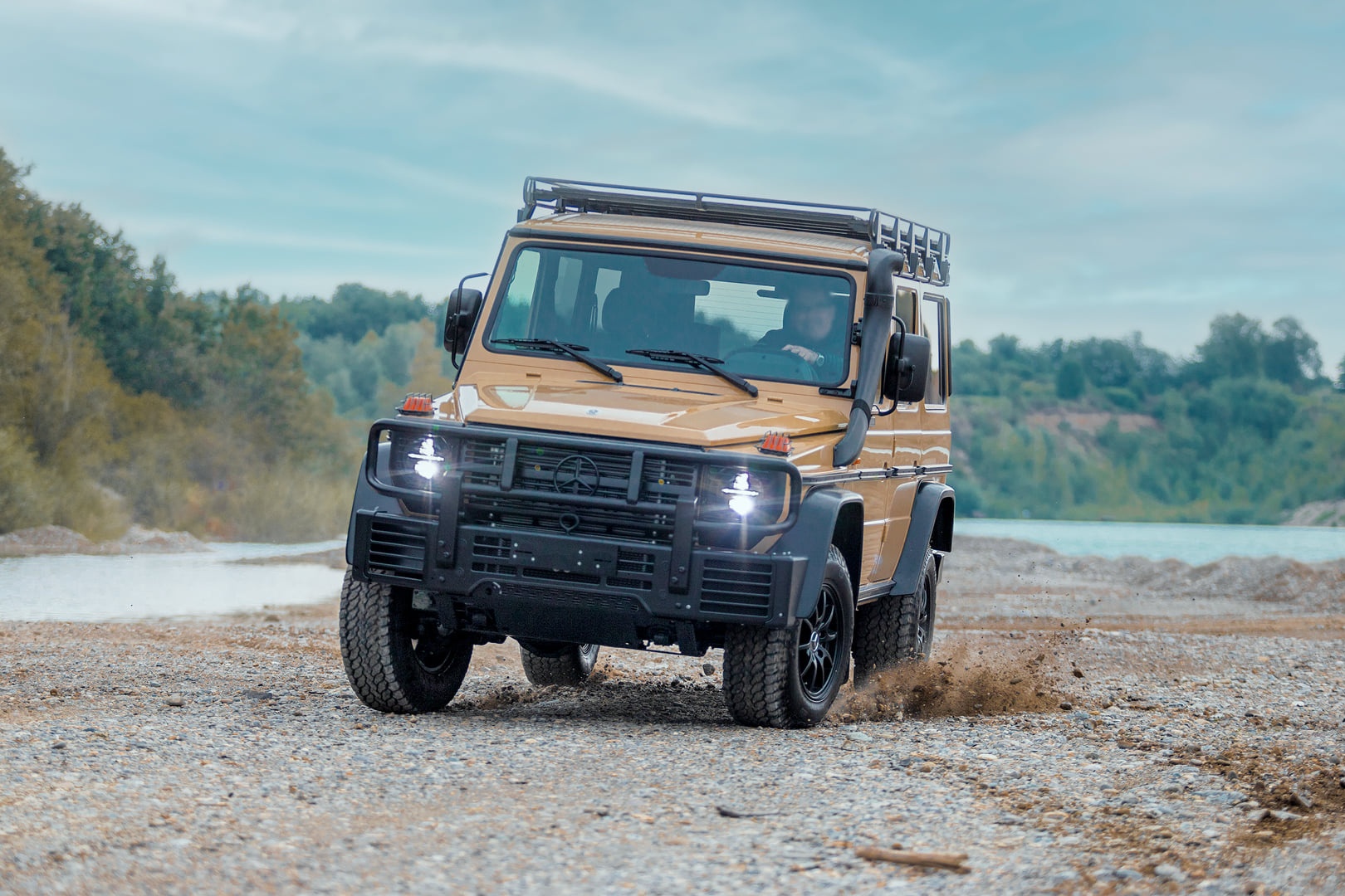 mercedes-benz g-class anh 9