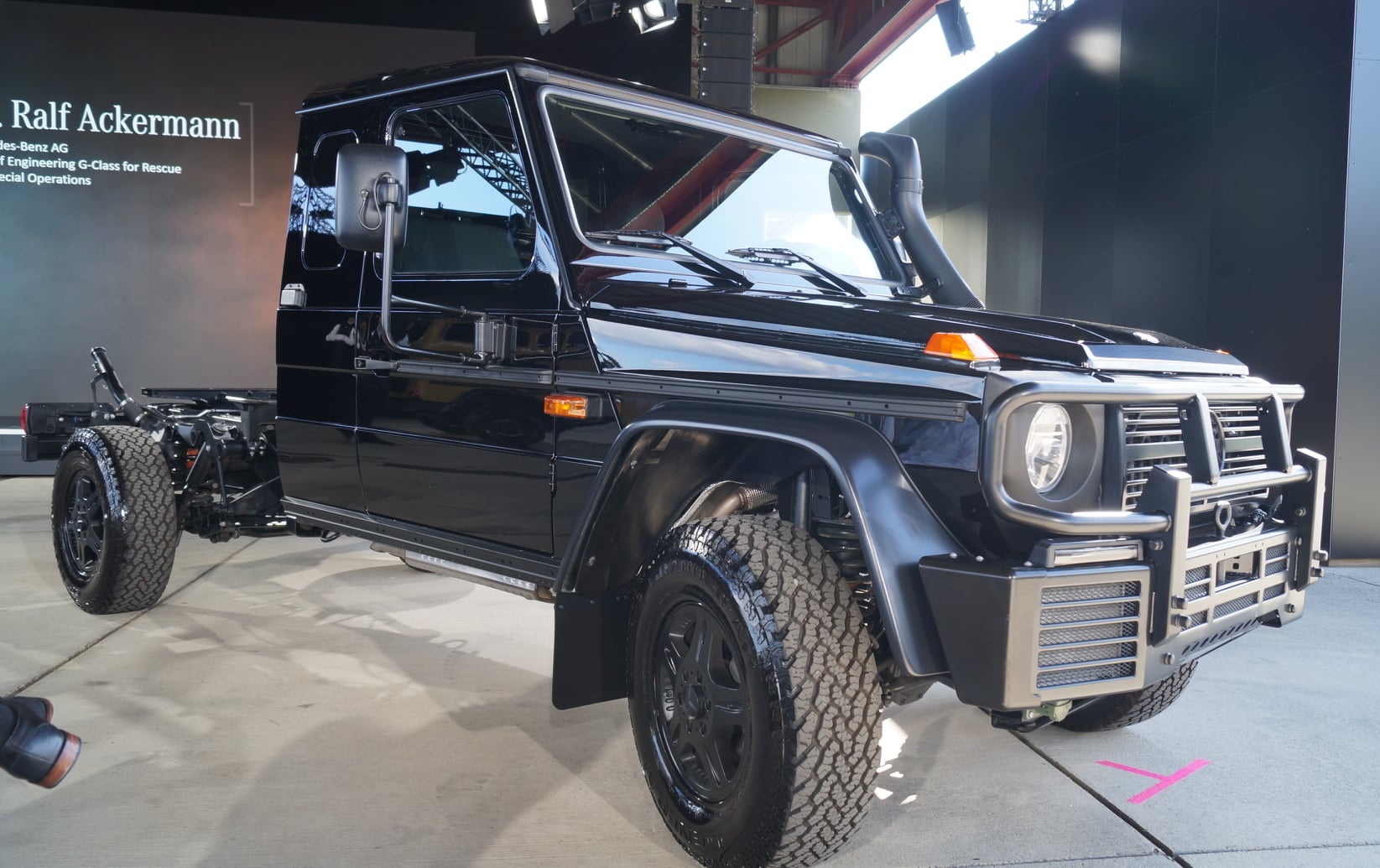 mercedes-benz g-class anh 11