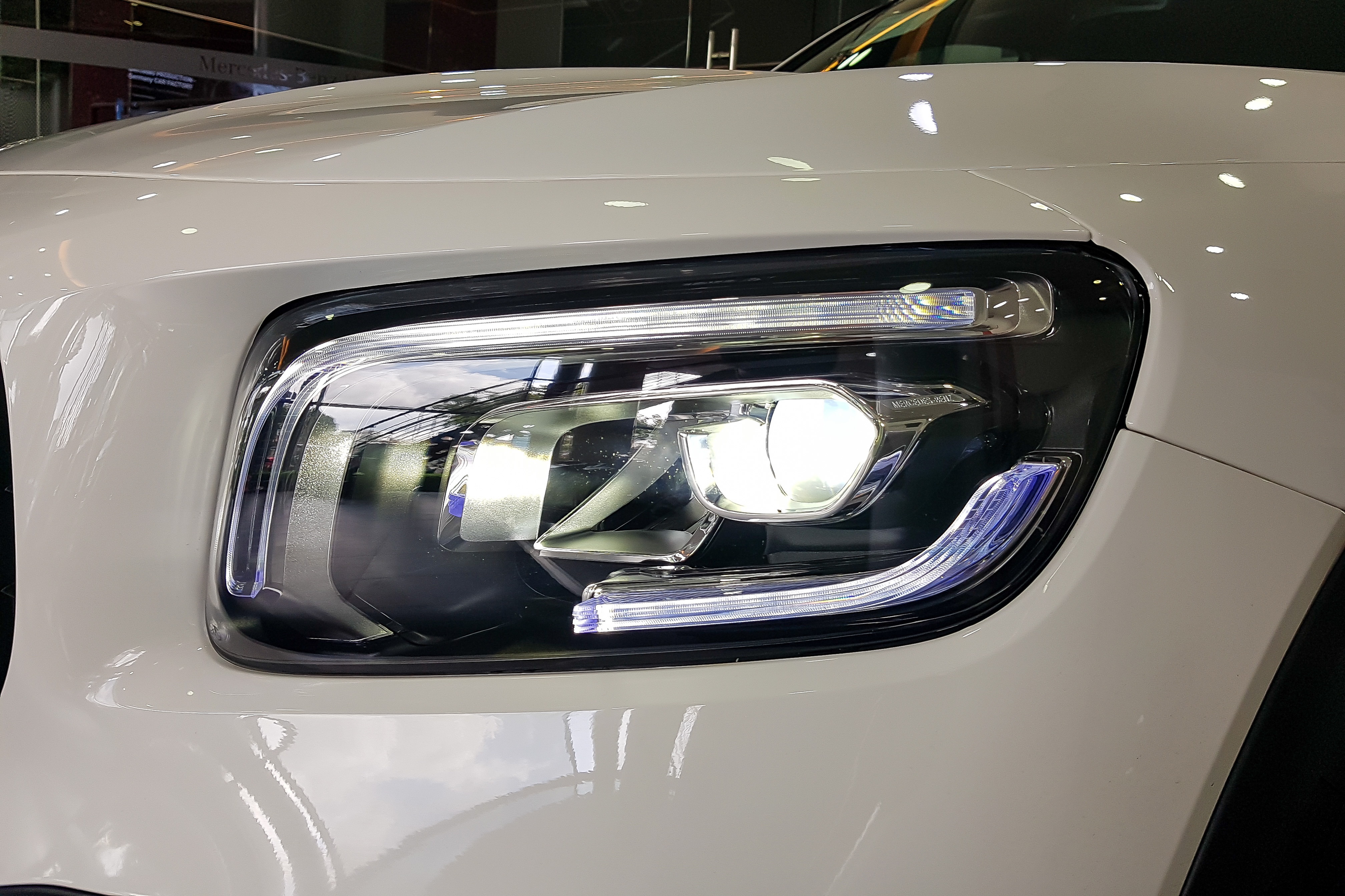 Mercedes-AMG GLB 35 anh 3