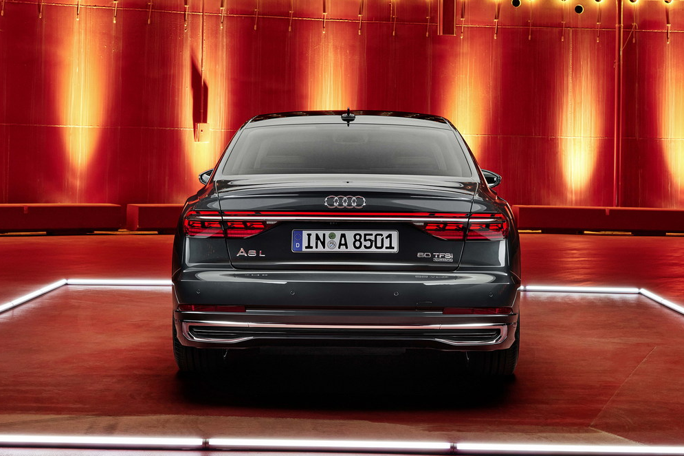 Audi A8 2022 anh 17
