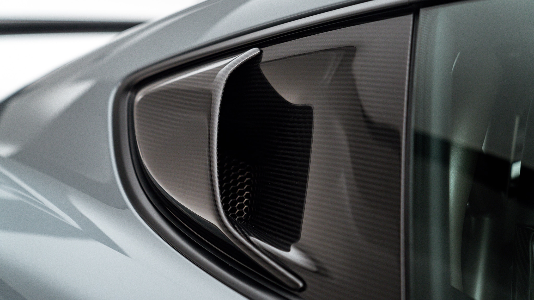 Porsche 718 Cayman GT4 RS anh 9