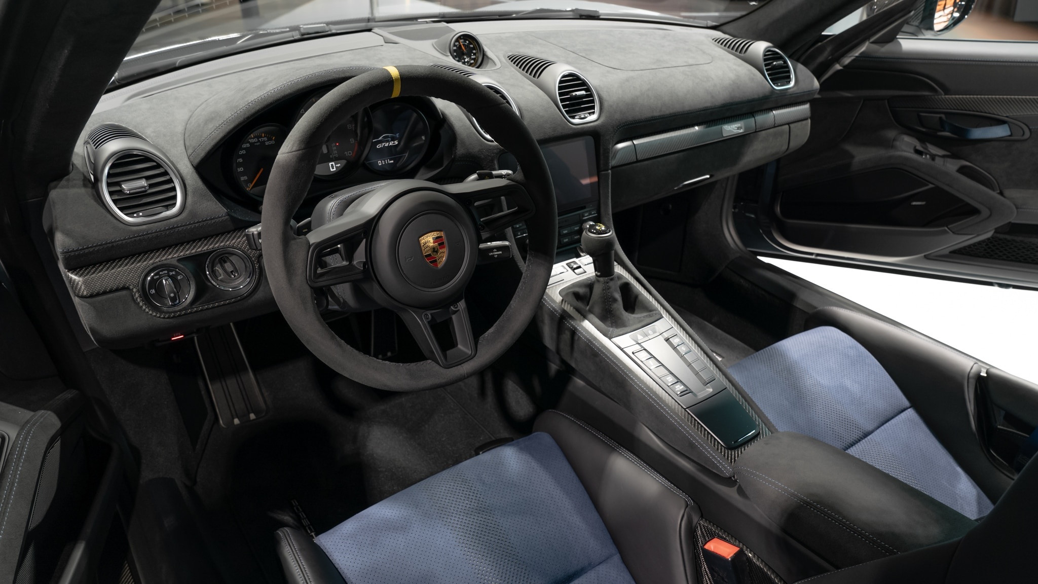 mau xe tao diem nhan tai Los Angeles Auto Show 2021 anh 2