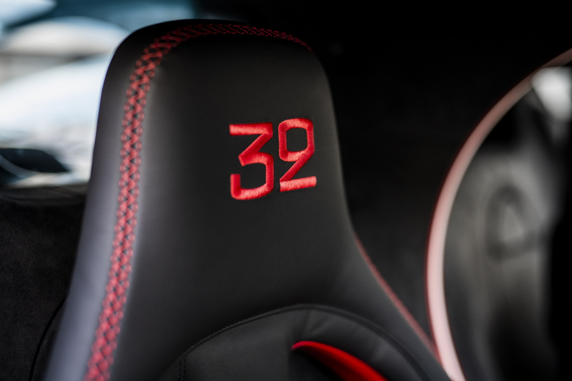 sieu xe Bugatti Chiron anh 7