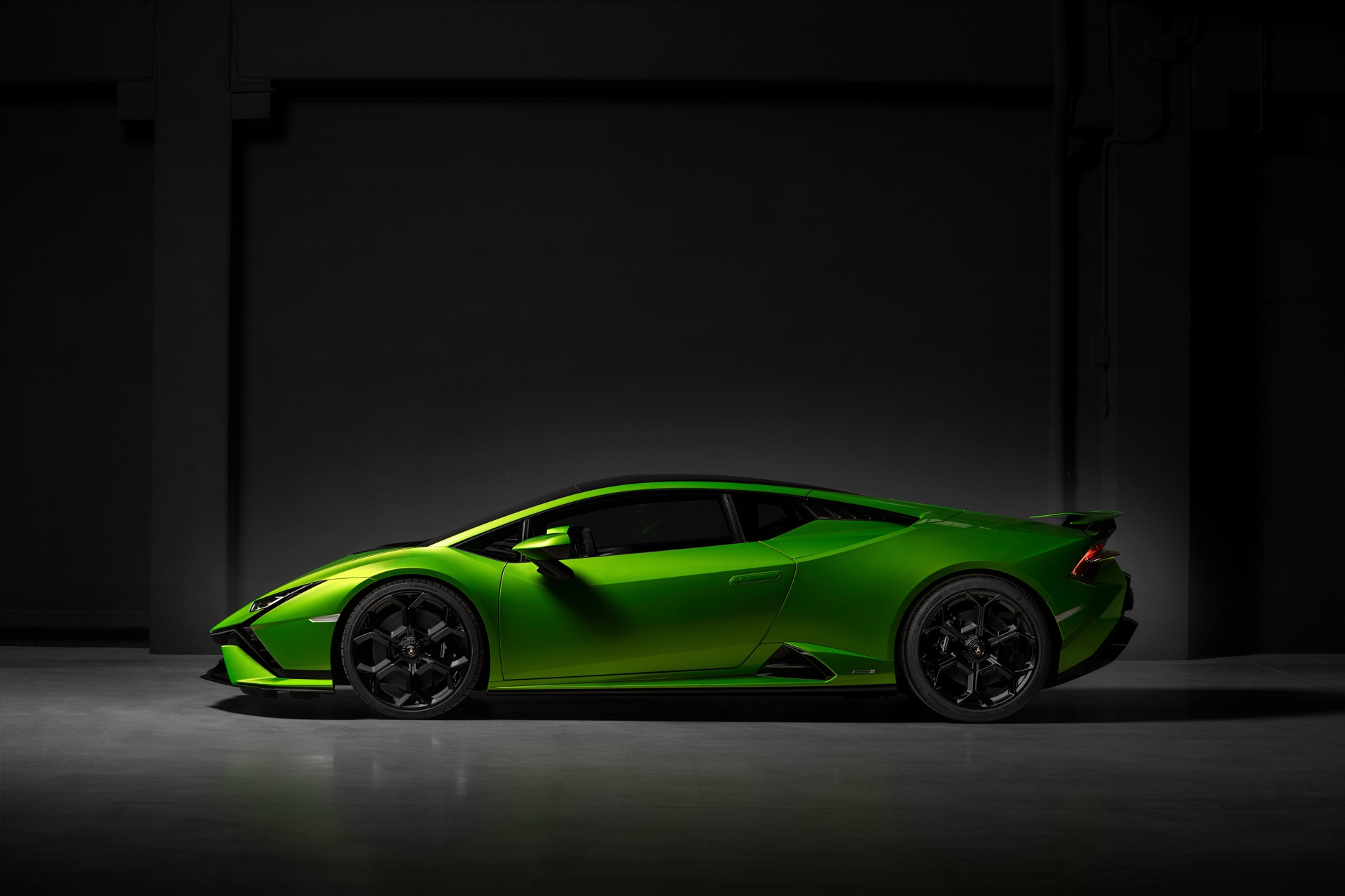Lamborghini Huracan anh 30