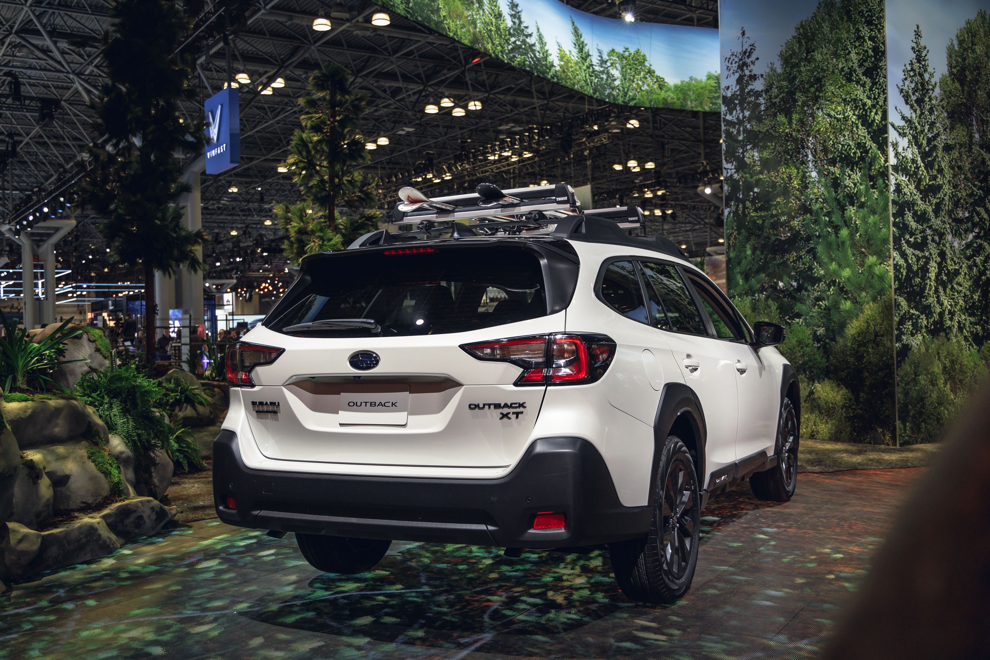 triển lãm xe hơi new york, new york auto show, lamborghini, huracan tecnica, bmw, bmw x7, jeep, Wagoneer, Grand Wagoneer, Hyundai Palisade, KIA Telluride, KIA Niro, Subaru Outback, Nissan Pathfinder, Nissan Leaf, Volkswagen ID Buzz ảnh 34 trien lam xe hoi new york, new york auto show, lamborghini, huracan tecnica, bmw, bmw x7, jeep, Wagoneer, Grand Wagoneer, Hyundai Palisade, KIA Telluride, KIA Niro, Subaru Outback, Nissan Pathfinder, Nissan Leaf, Volkswagen ID Buzz anh 34