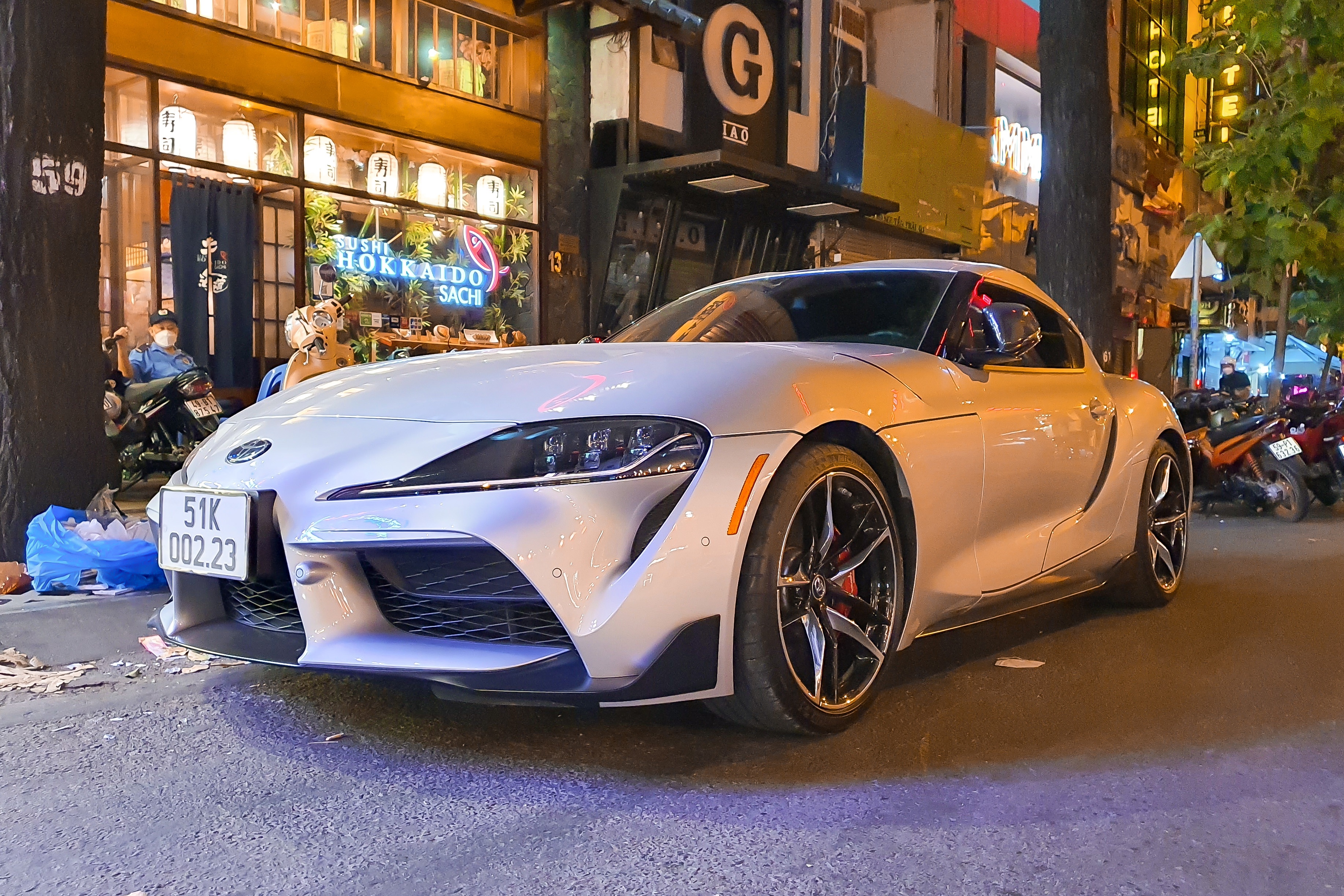 Toyota GR Supra the he moi tren duong pho TP.HCM hinh anh