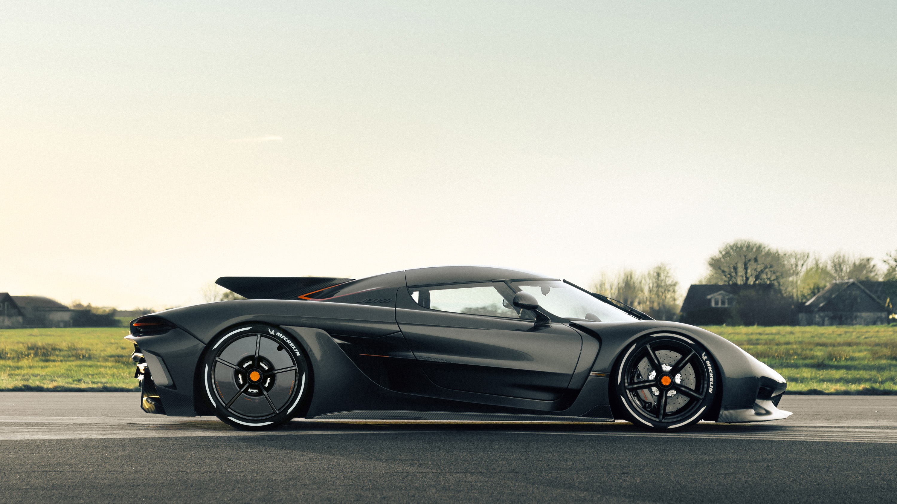 Koenigsegg Jesko Absolut,  Koenigsegg,  Jesko Absolut,  Jesko,  Koenigsegg Jesko,  gemera,  agera,  regera anh 5