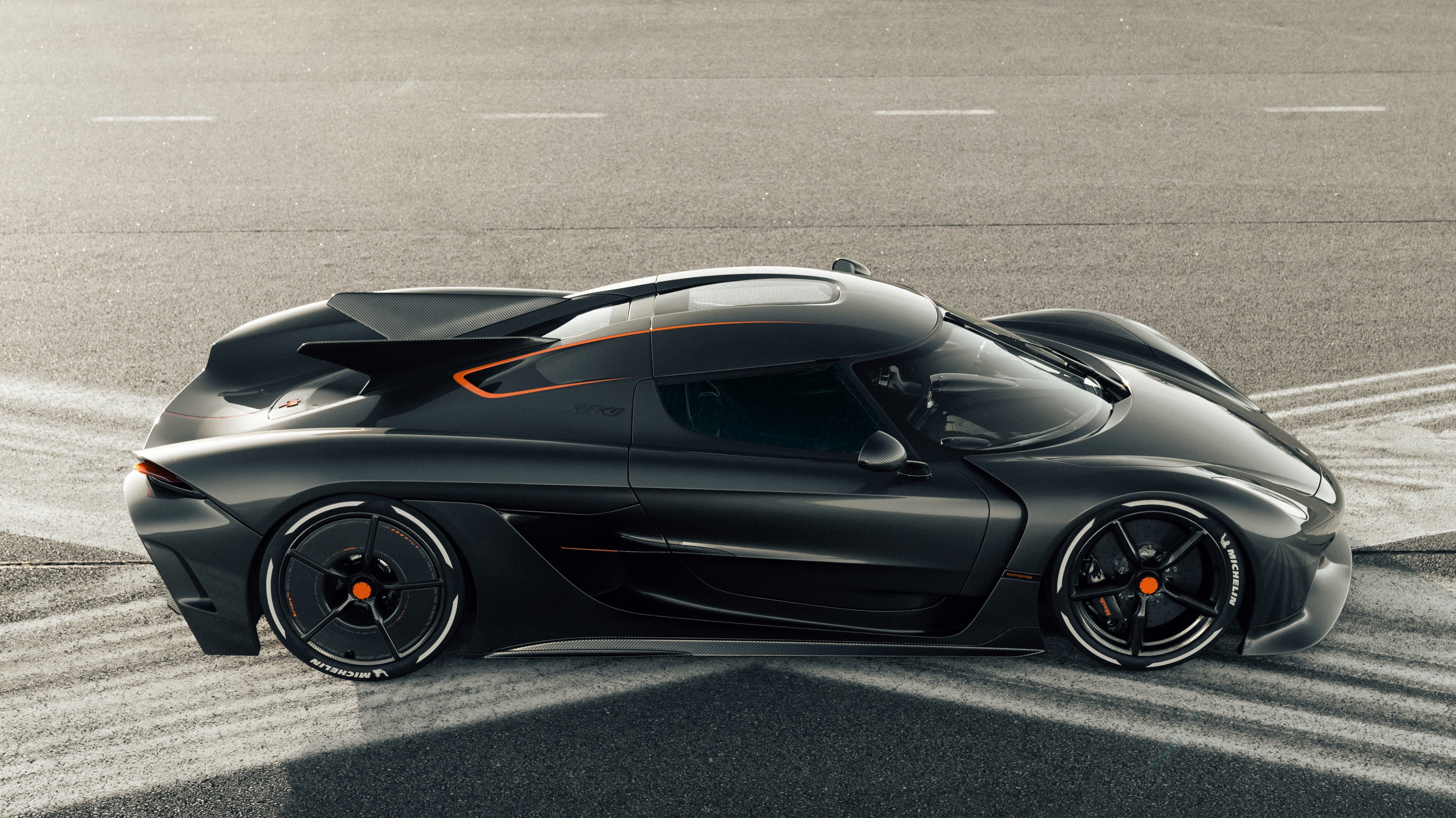 Koenigsegg Jesko Absolut,  Koenigsegg,  Jesko Absolut,  Jesko,  Koenigsegg Jesko,  gemera,  agera,  regera anh 2
