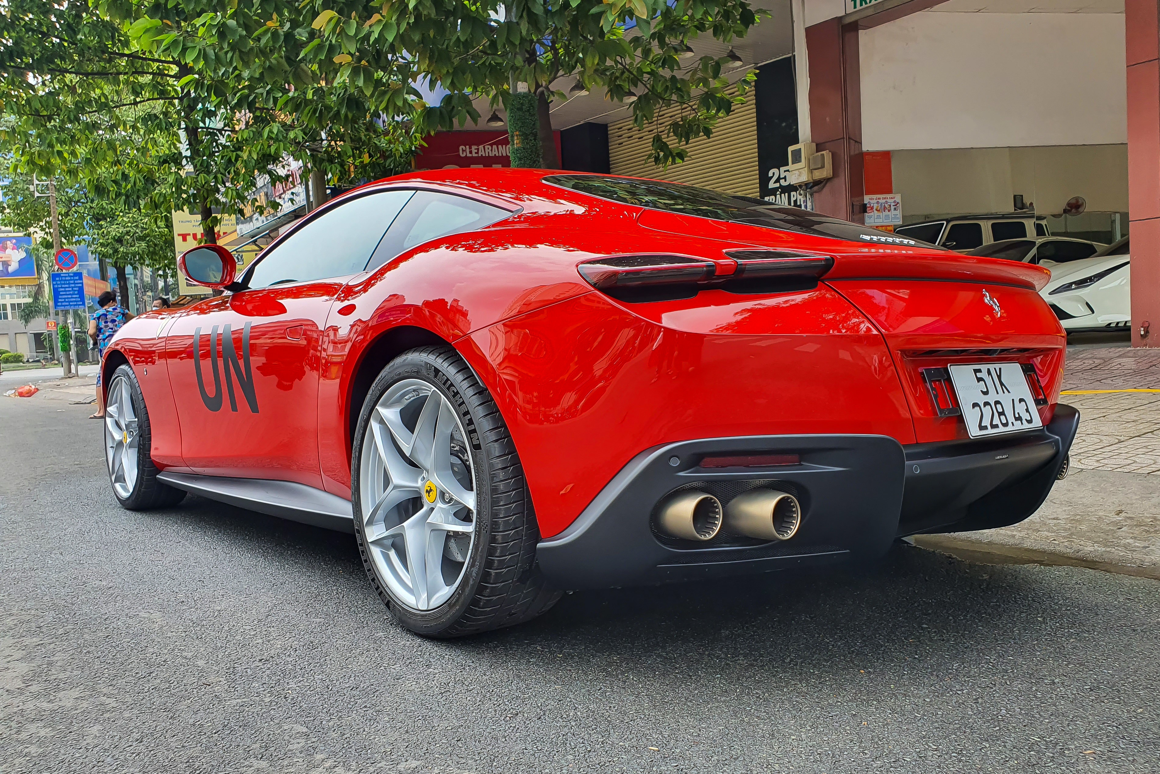 ferrari,  roma,  ferrari roma,  trung nguyen,  ca phe,  dang le nguyen vu anh 7