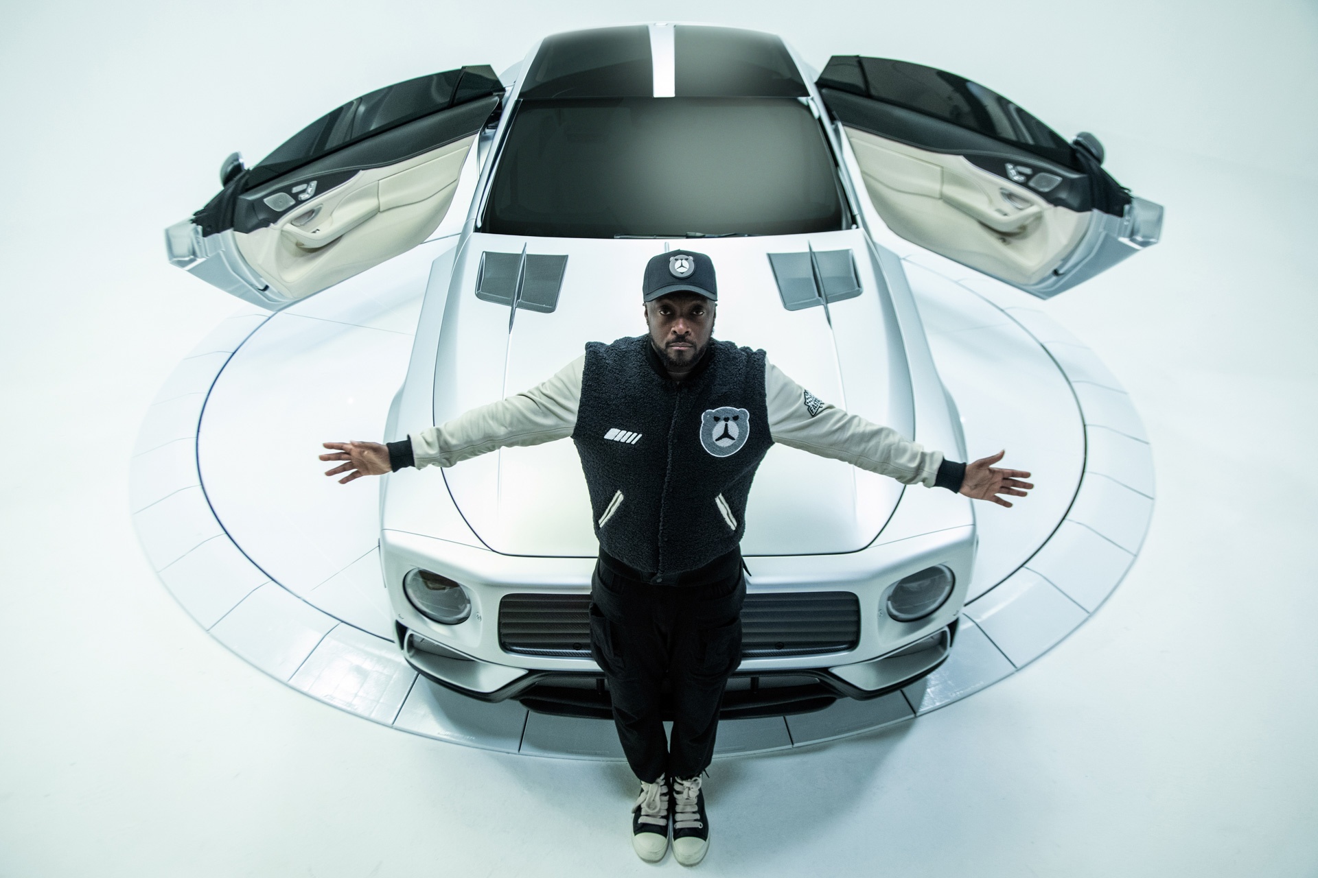 mercedes,  mercedes-benz,  amg,  mercedes-amg,  g-class,  Will.i.am,  rapper Will.i.am,  the flip ảnh 1 mercedes,  mercedes-benz,  amg,  mercedes-amg,  g-class,  Will.i.am,  rapper Will.i.am,  the flip anh 1