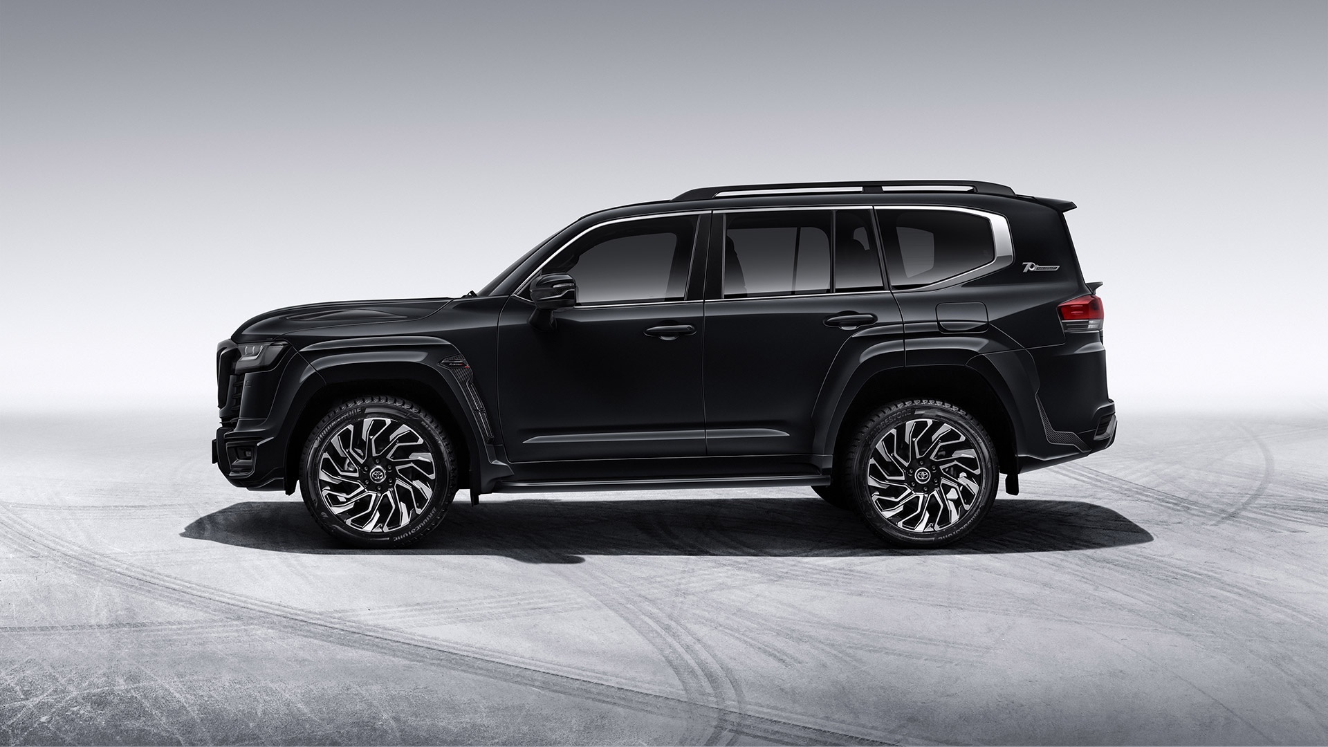 toyota,  land cruiser,  toyota land cruiser,  land cruiser 300,  toyota land cruiser 300,  khann,  khann international,  hang do,  xe do,  SUV anh 11