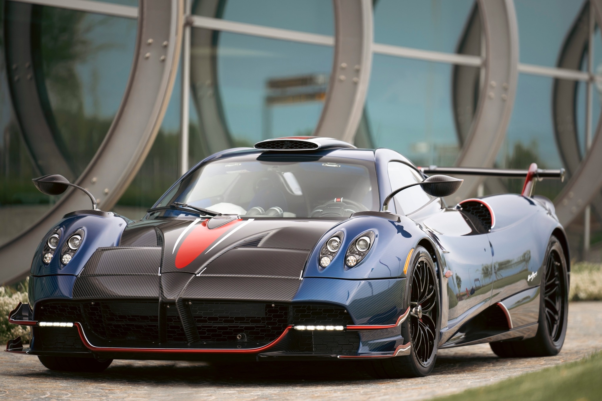 Pagani Huayra NC doc nhat the gioi lo dien hinh anh