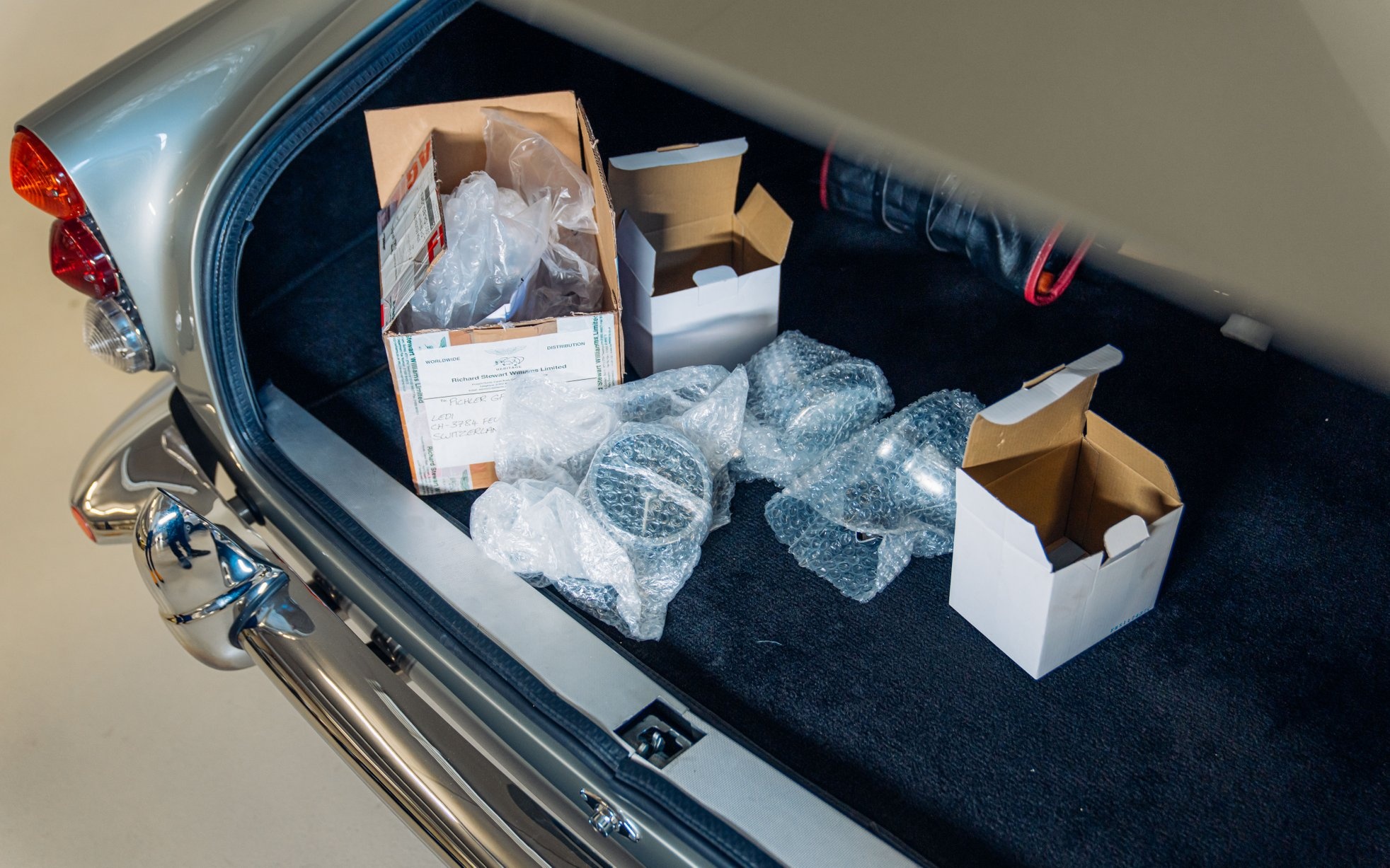 Sean Connery,  james bond,  007,  james bond 007,  aston martin,  db5,  aston martin db5 anh 8