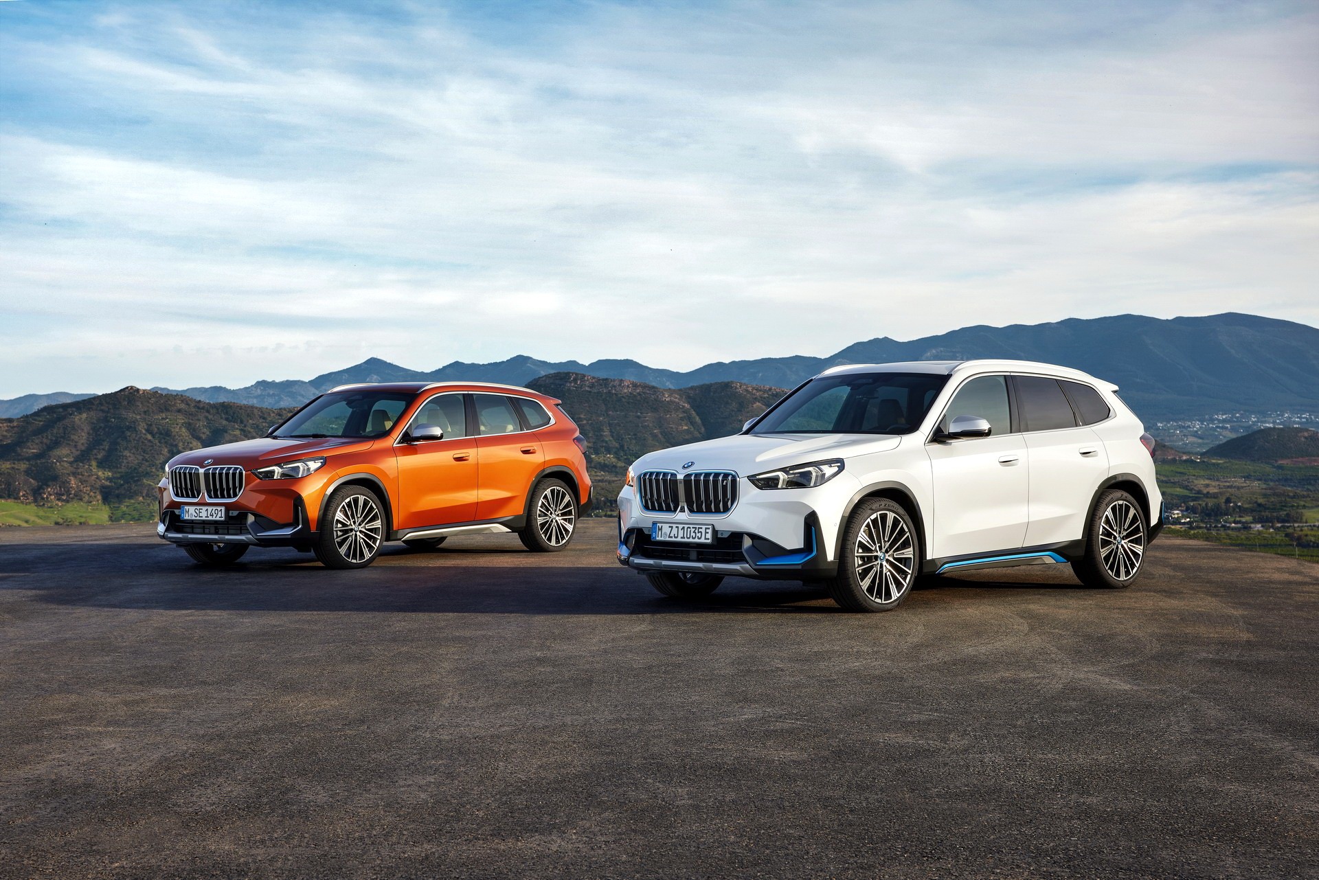 bmw x1 ra mat the he 3 anh 2