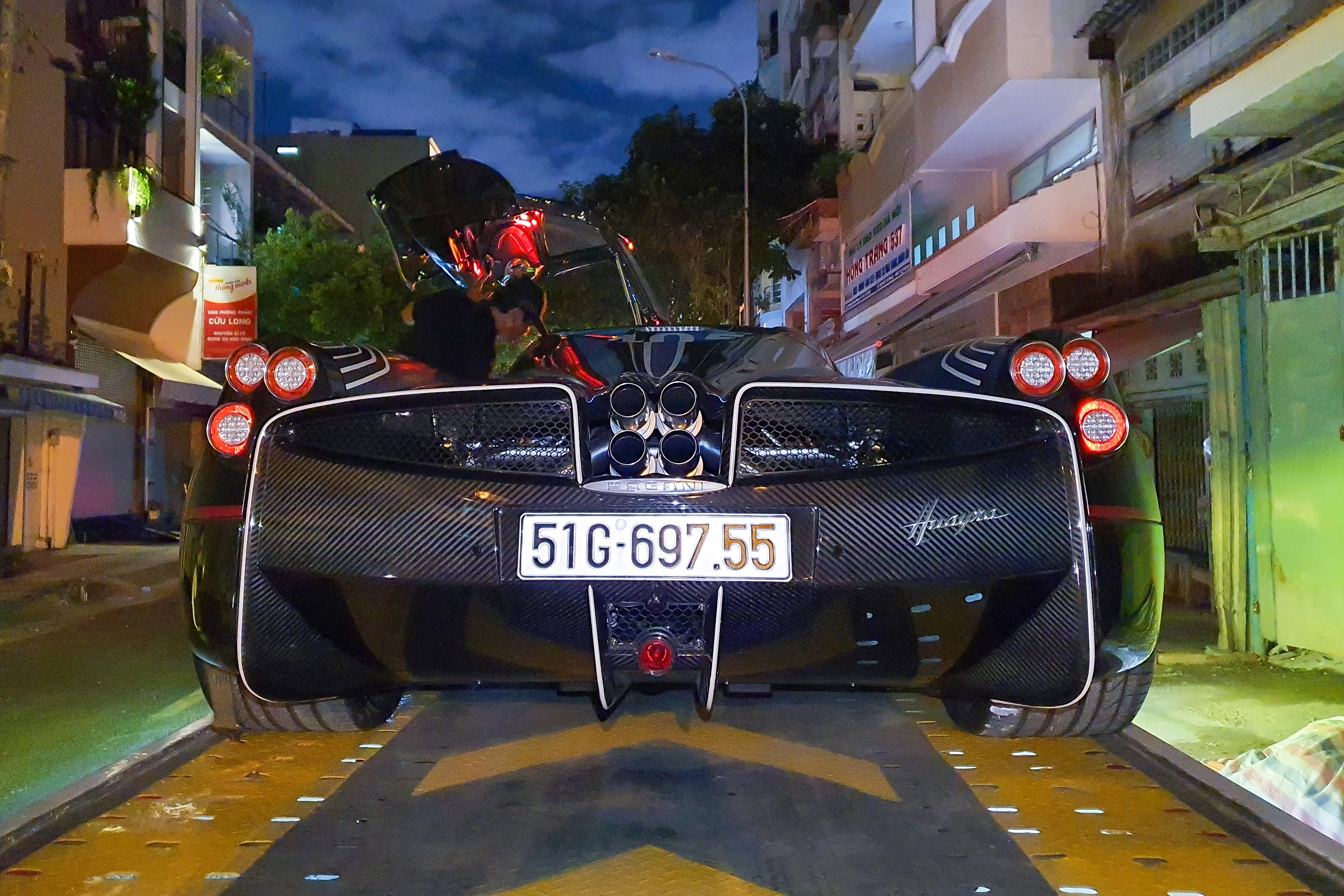 pagani,  huayra,  pagani huayra,  sieu xe,  hypercar,  supercar,  minh nhua,  pham tran nhat minh,  vietrally anh 11