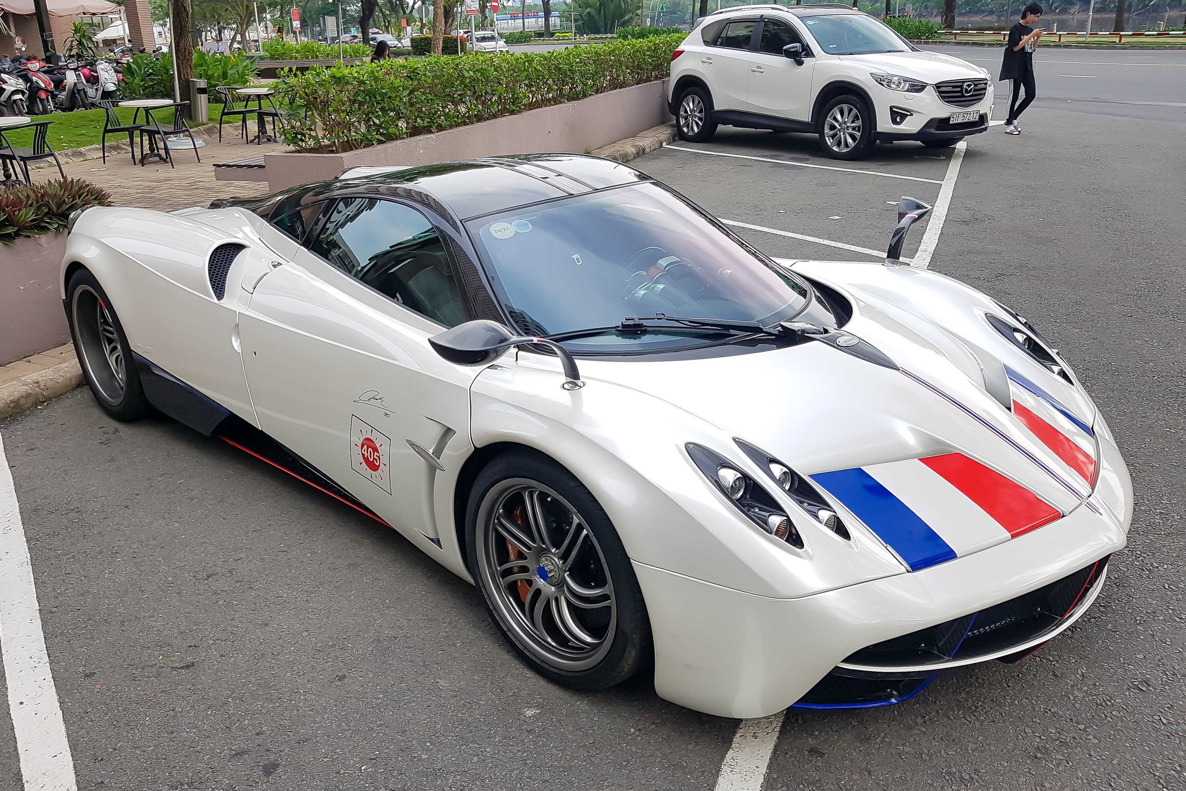 pagani,  huayra,  pagani huayra,  sieu xe,  hypercar,  supercar,  minh nhua,  pham tran nhat minh,  vietrally anh 3