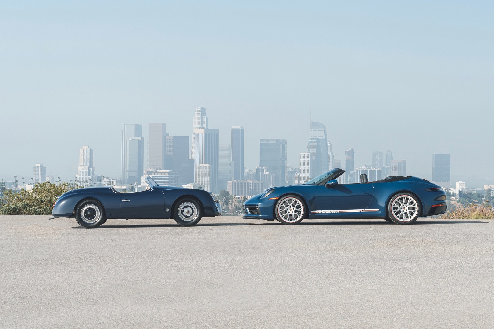 porsche,  porsche 911,  porsche 992,  porsche 911 gts,  911 gts,  911 Carrera GTS Cabriolet America anh 11