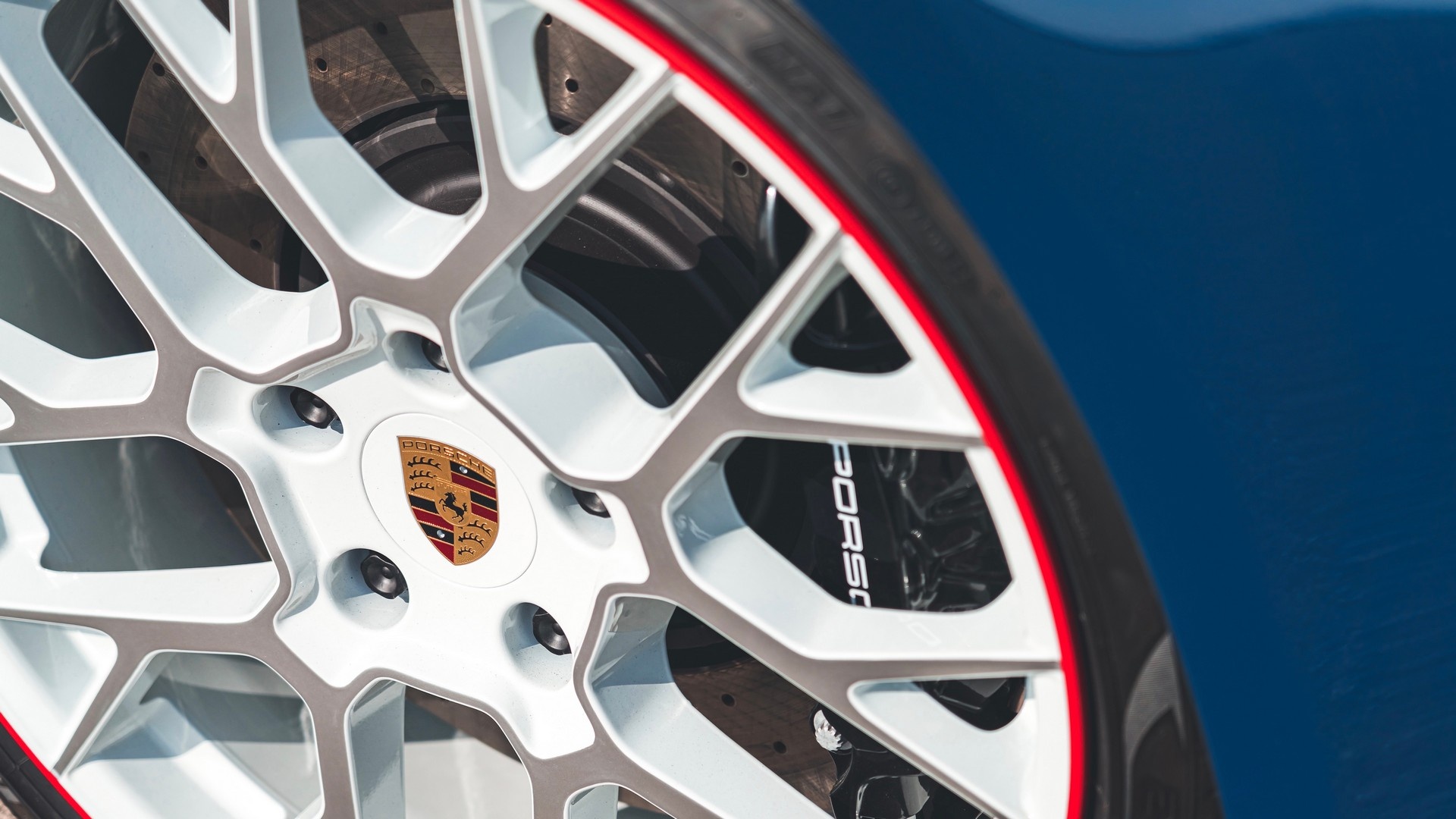 porsche,  porsche 911,  porsche 992,  porsche 911 gts,  911 gts,  911 Carrera GTS Cabriolet America anh 12