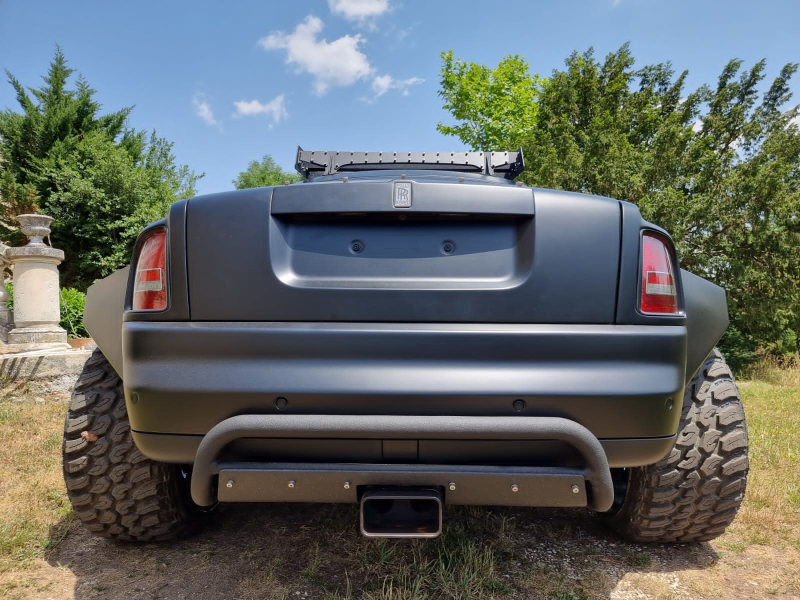 rolls-royce,  phantom,  ghost,  wraith,  phantom 6x6,  phantom dia hinh,  do xe,  xe do,  rolls-royce phantom,  rolls-royce phantom 6x6 anh 8