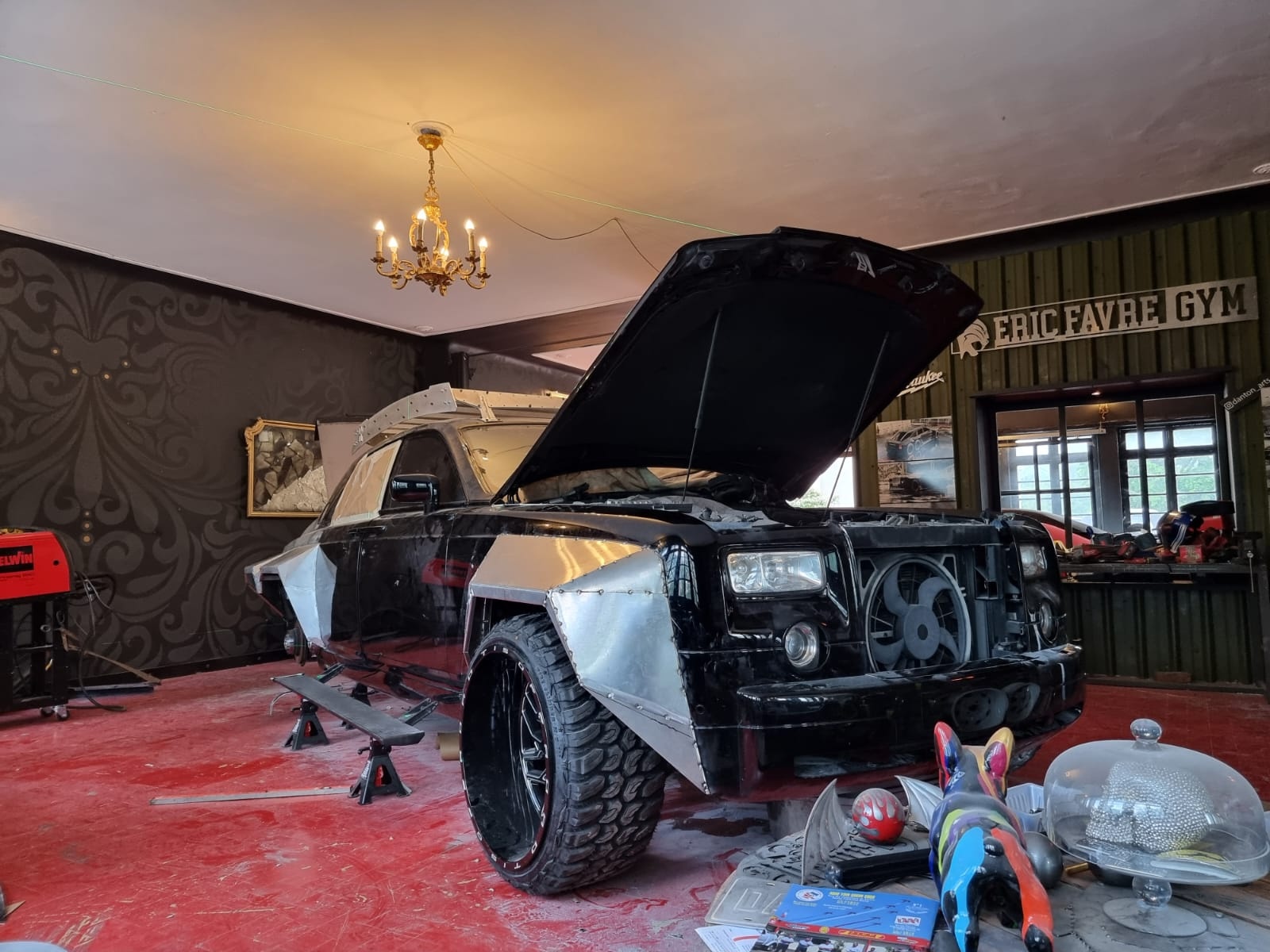 rolls-royce,  phantom,  ghost,  wraith,  phantom 6x6,  phantom dia hinh,  do xe,  xe do,  rolls-royce phantom,  rolls-royce phantom 6x6 anh 3