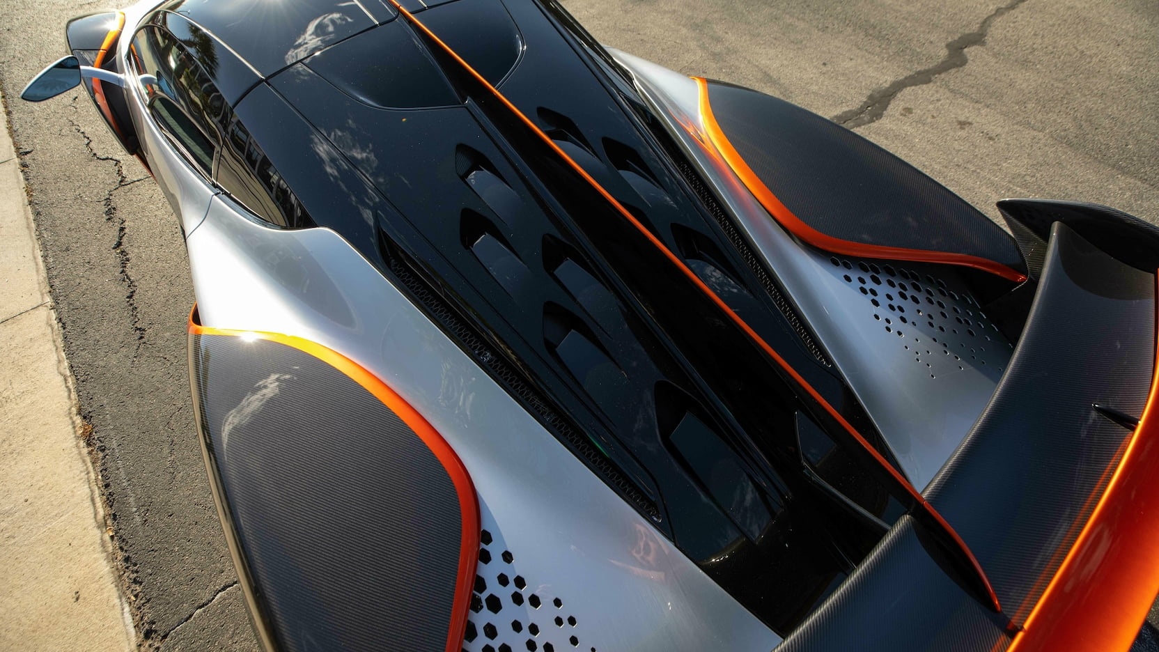 mclaren,  senna,  sabre,  speedtail,  720s,  765lt,  mso,  sieu xe,  dau gia,  Mecum Auctions anh 8