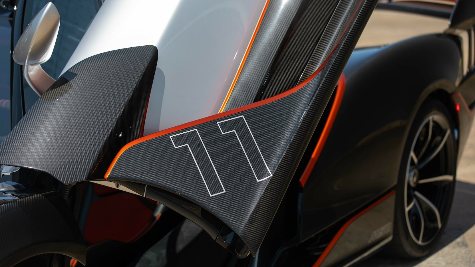 mclaren,  senna,  sabre,  speedtail,  720s,  765lt,  mso,  sieu xe,  dau gia,  Mecum Auctions anh 6