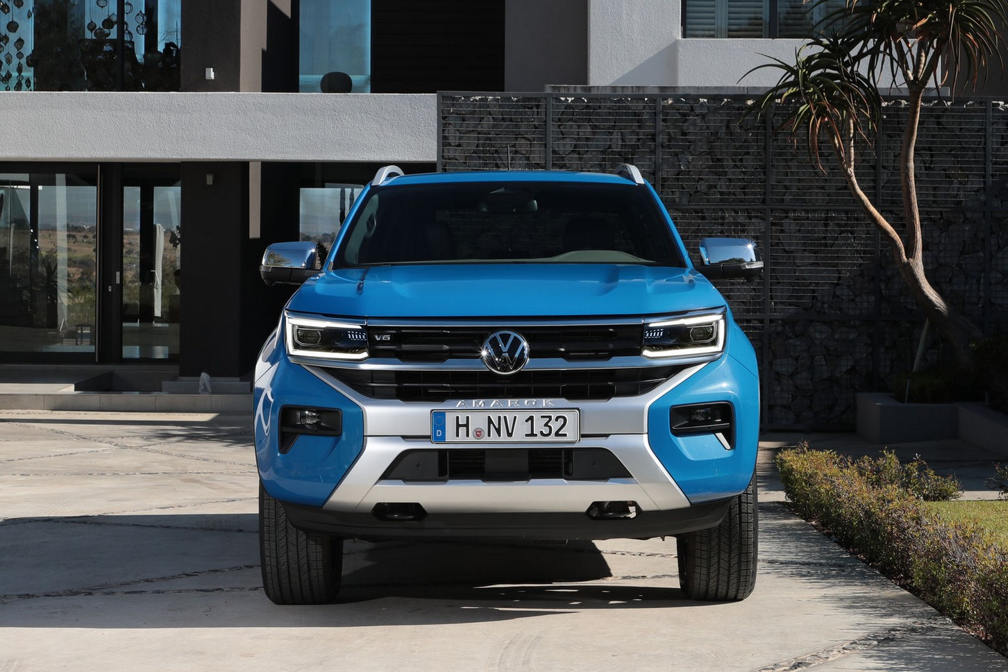 ban tai,  Volkswagen Amarok,  Volkswagen,  Amarok,  Ford Ranger,  Ford,  Ranger,  Everest,  Bronco anh 4