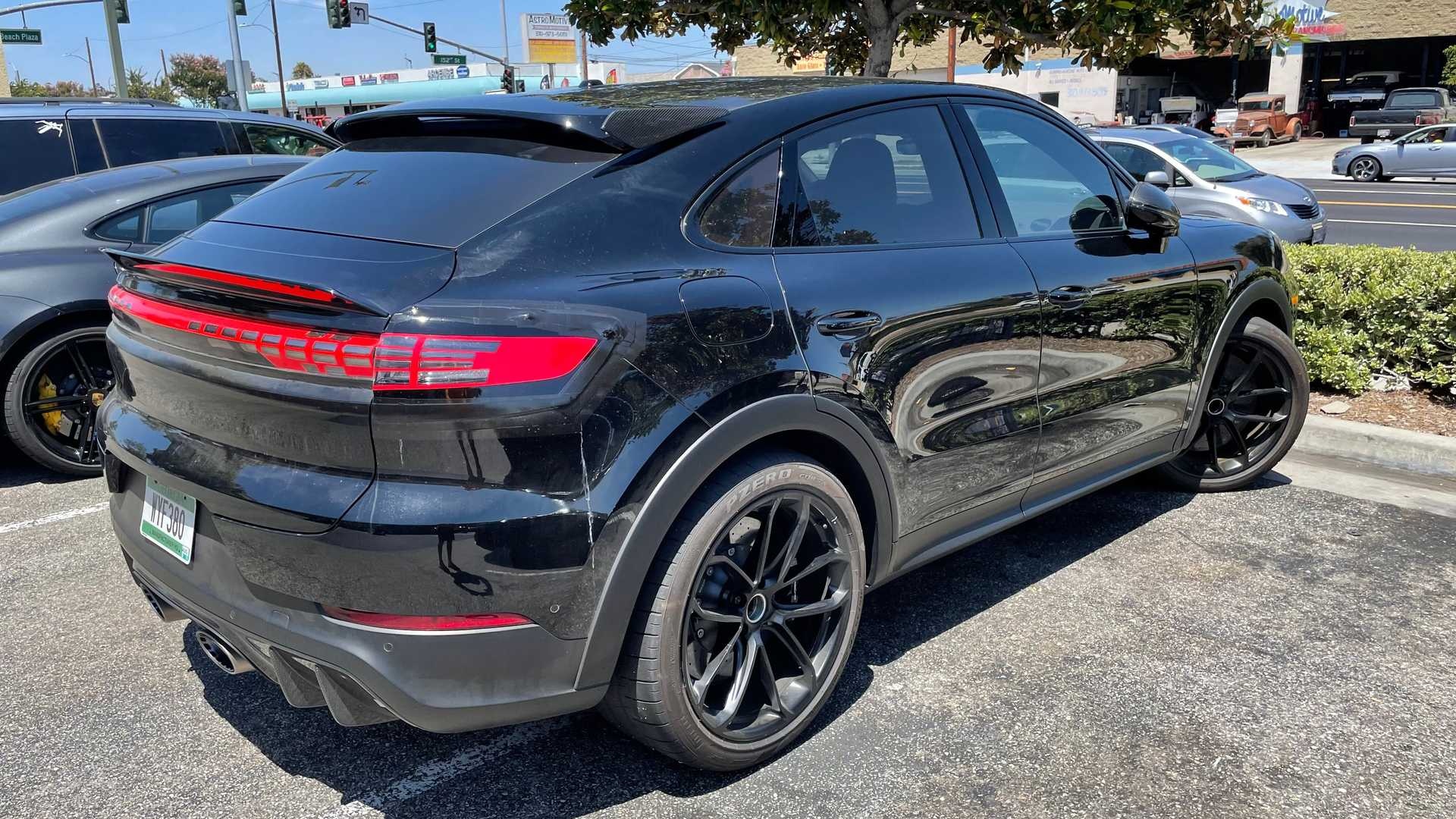 porsche,  xe moi,  the he moi,  thu nghiem,  cayenne,  panamera,  taycan,  macan anh 11