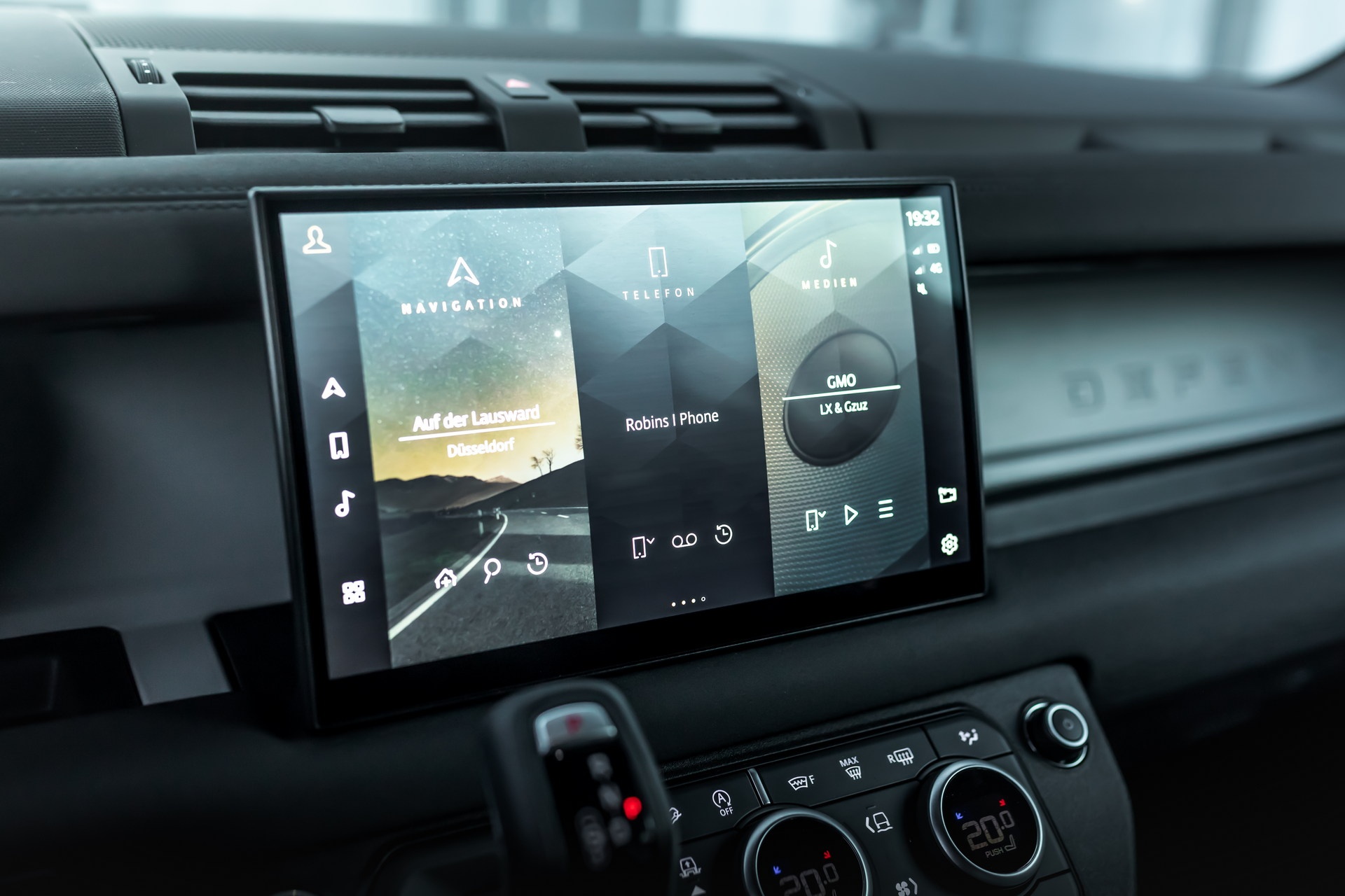 land rover,  defender,  land rover defender,  defender manhart,  manhart,  xe do,  dp 500,  defender 110,  suv,  g63,  g-class,  range rover anh 9