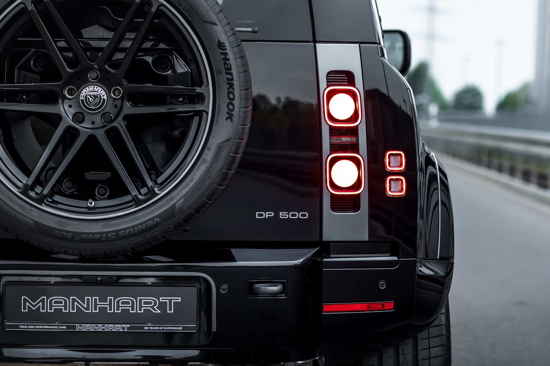 land rover,  defender,  land rover defender,  defender manhart,  manhart,  xe do,  dp 500,  defender 110,  suv,  g63,  g-class,  range rover anh 16