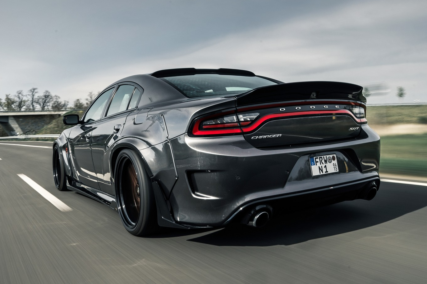 dodge,  charger,  srt,  hellcat,  widebody,  xe co bap,  xe the thao,  sieu xe,  xe do,  jailbreak,  challenger anh 2