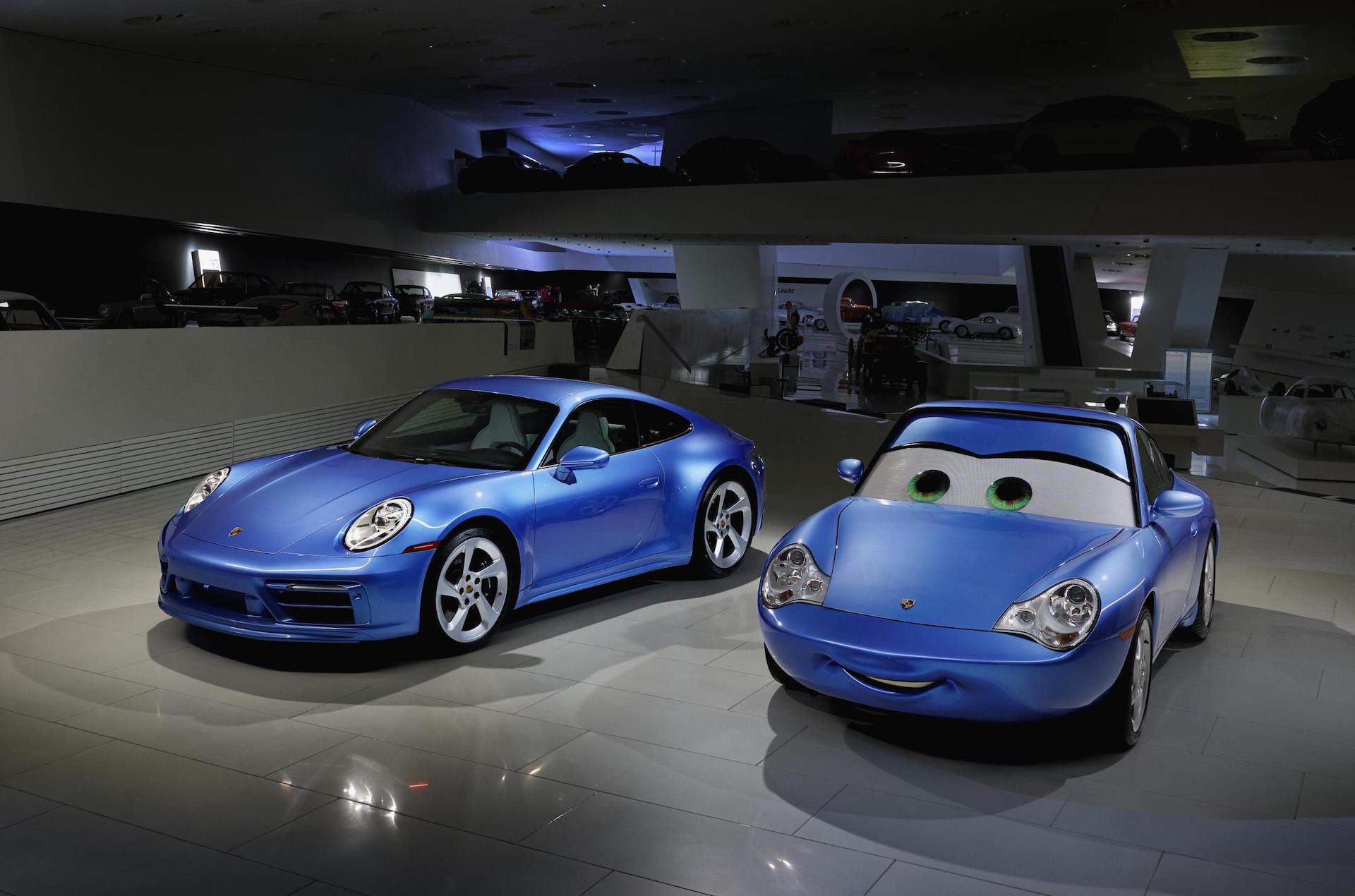 Porsche 911 Sally Special giong nhan vat phim hoat hinh hinh anh