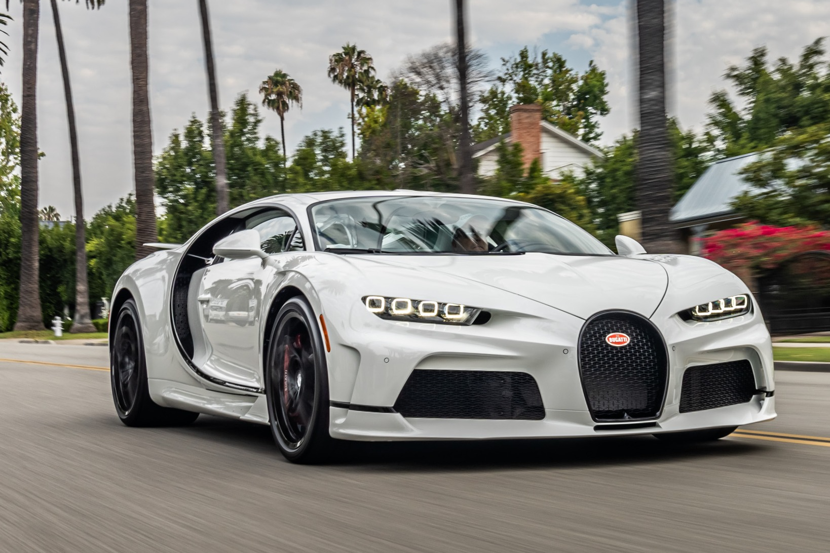 Le Diamant Blanc,  bugatti,  chiron,  chiron super sport,  chiron super sport 300+,  veyron,  bugatti veyron,  bugatti veyron,  divo,  bugatti divo,  bugatti sur mesure,  sieu xe,  xe the thao anh 10