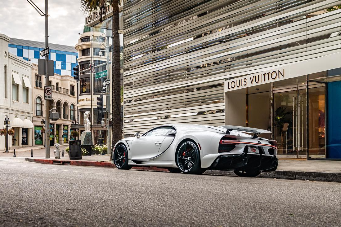 Le Diamant Blanc,  bugatti,  chiron,  chiron super sport,  chiron super sport 300+,  veyron,  bugatti veyron,  bugatti veyron,  divo,  bugatti divo,  bugatti sur mesure,  sieu xe,  xe the thao anh 12