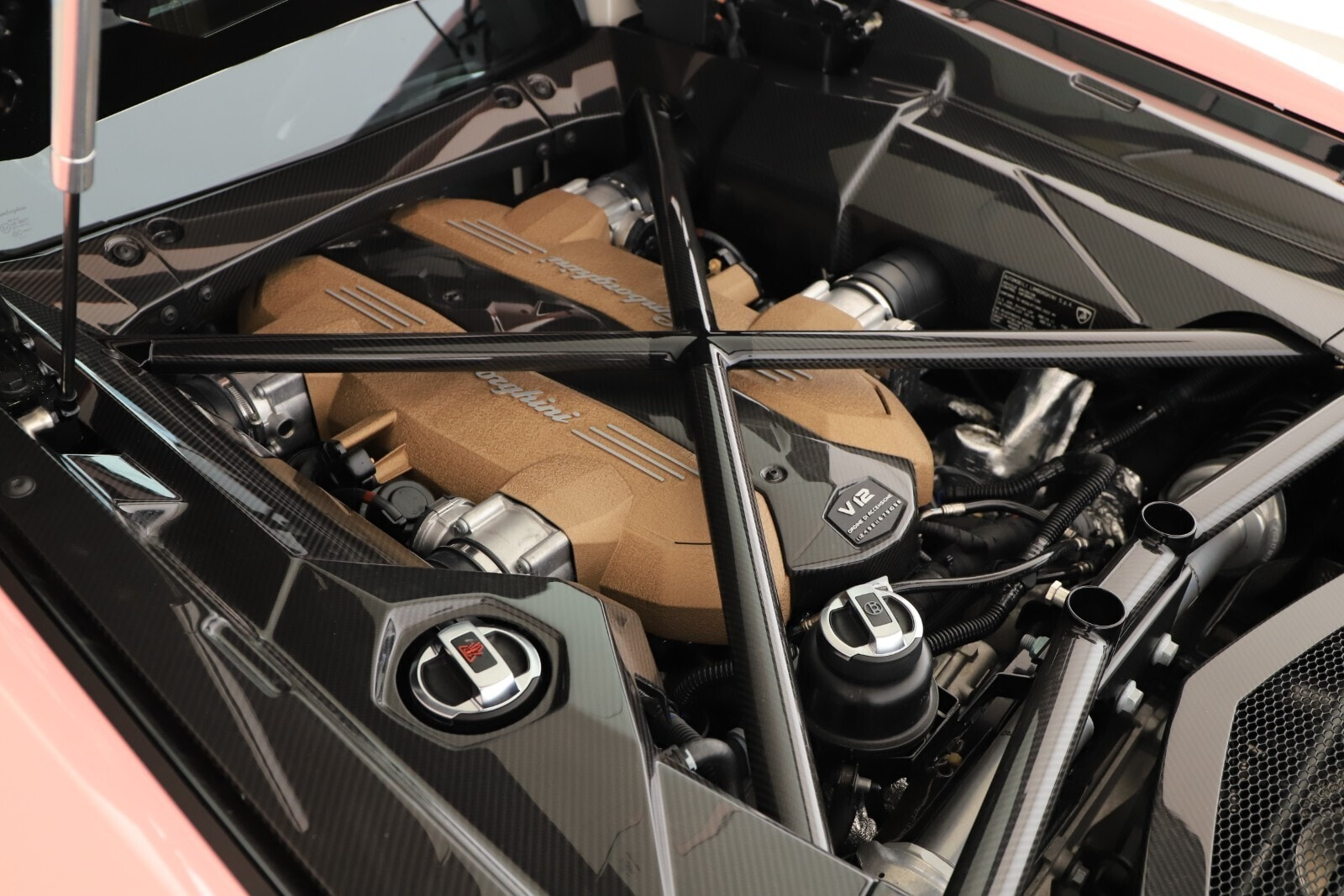 lamborghini,  aventador,  urus,  huracan,  siêu xe,  aventador Ultimae,  aventador svj,  aventador sv,  aventador s,  ferrari,  lamborghini aventador ảnh 15 lamborghini,  aventador,  urus,  huracan,  sieu xe,  aventador Ultimae,  aventador svj,  aventador sv,  aventador s,  ferrari,  lamborghini aventador anh 15