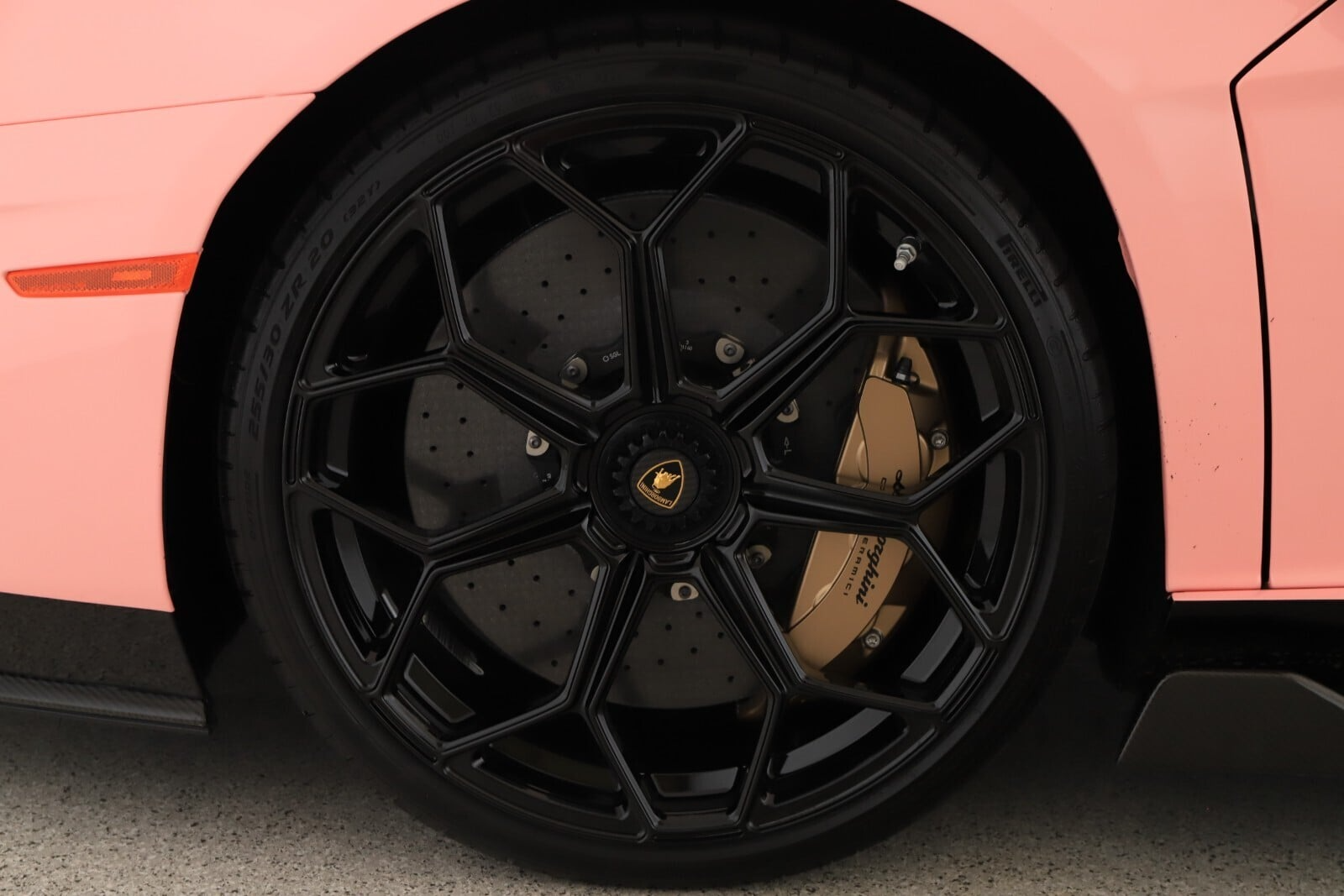 lamborghini,  aventador,  urus,  huracan,  siêu xe,  aventador Ultimae,  aventador svj,  aventador sv,  aventador s,  ferrari,  lamborghini aventador ảnh 9 lamborghini,  aventador,  urus,  huracan,  sieu xe,  aventador Ultimae,  aventador svj,  aventador sv,  aventador s,  ferrari,  lamborghini aventador anh 9