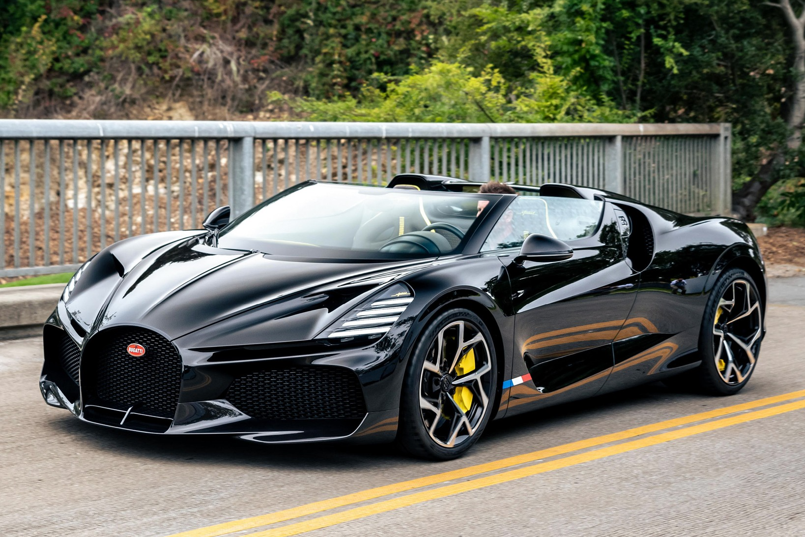 bugatti,  chiron,  veyron,  divo,  centodieci,  W16 Mistral,  bolide,  La Voiture Noire,  tourbillon,  siêu xe,  hypercar,  w16,  v16,  eb110 ảnh 21 bugatti,  chiron,  veyron,  divo,  centodieci,  W16 Mistral,  bolide,  La Voiture Noire,  tourbillon,  sieu xe,  hypercar,  w16,  v16,  eb110 anh 21